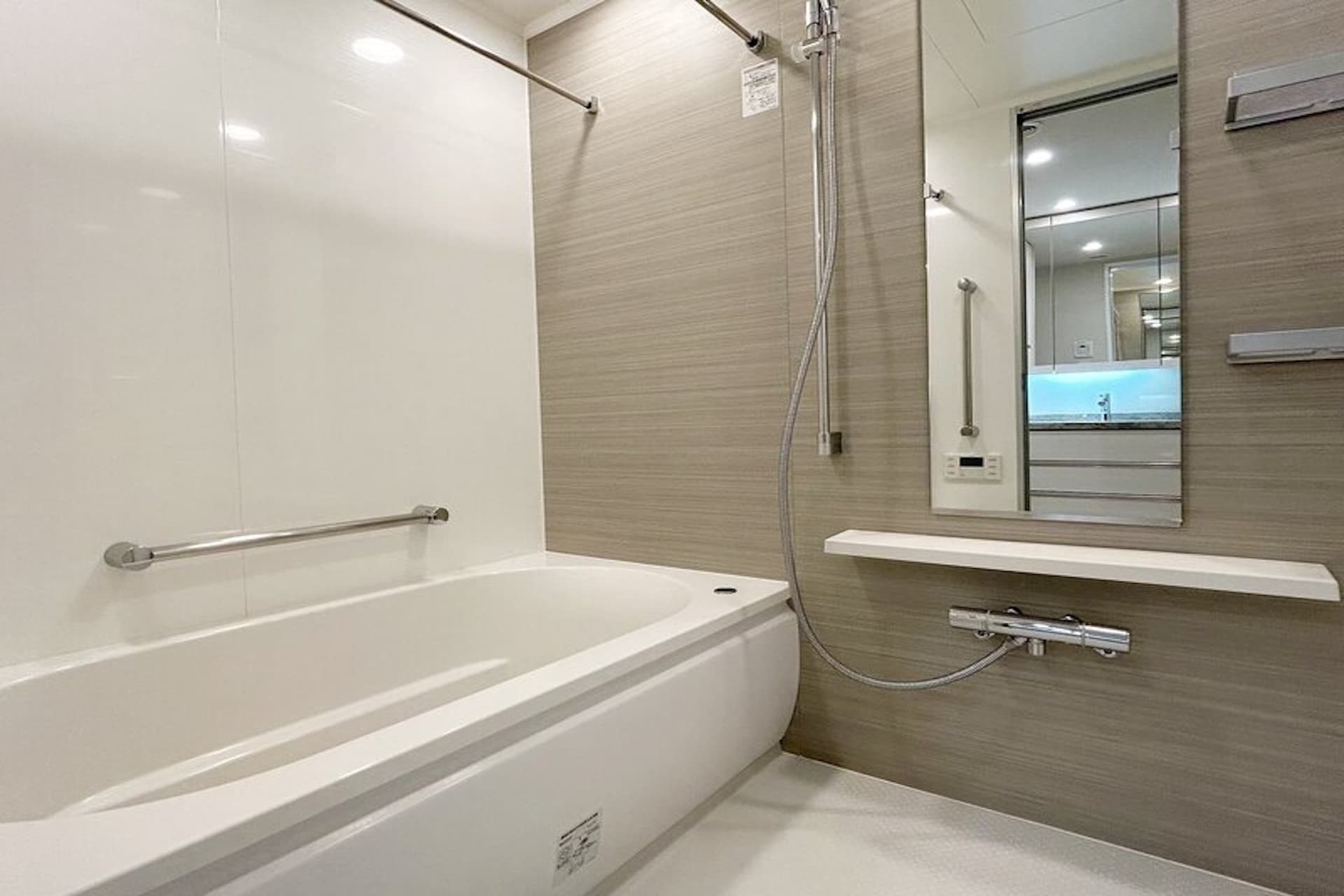 Park Tower Shibuya Honmachi 11.jpg