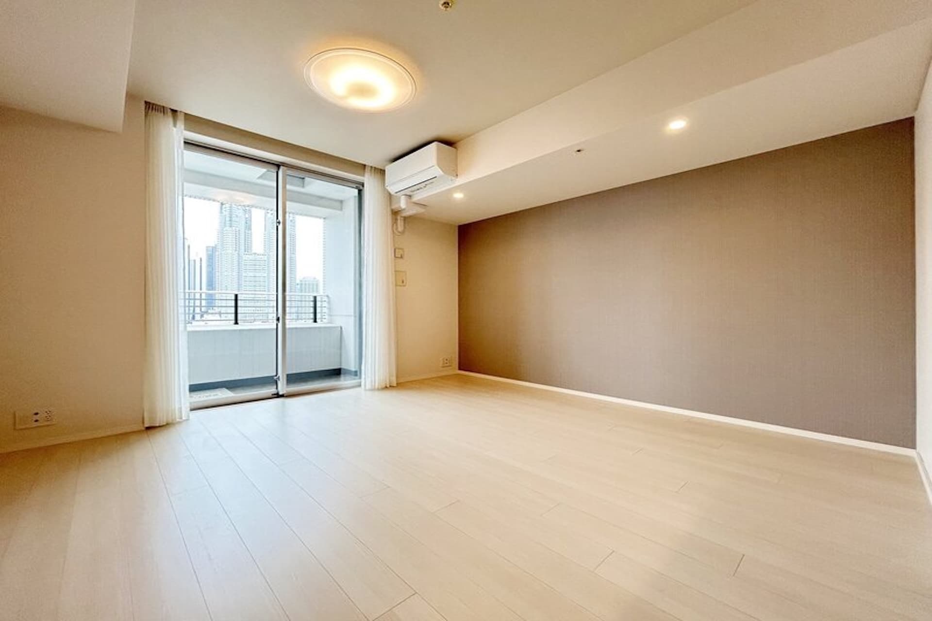 Park Tower Shibuya Honmachi 1.jpg