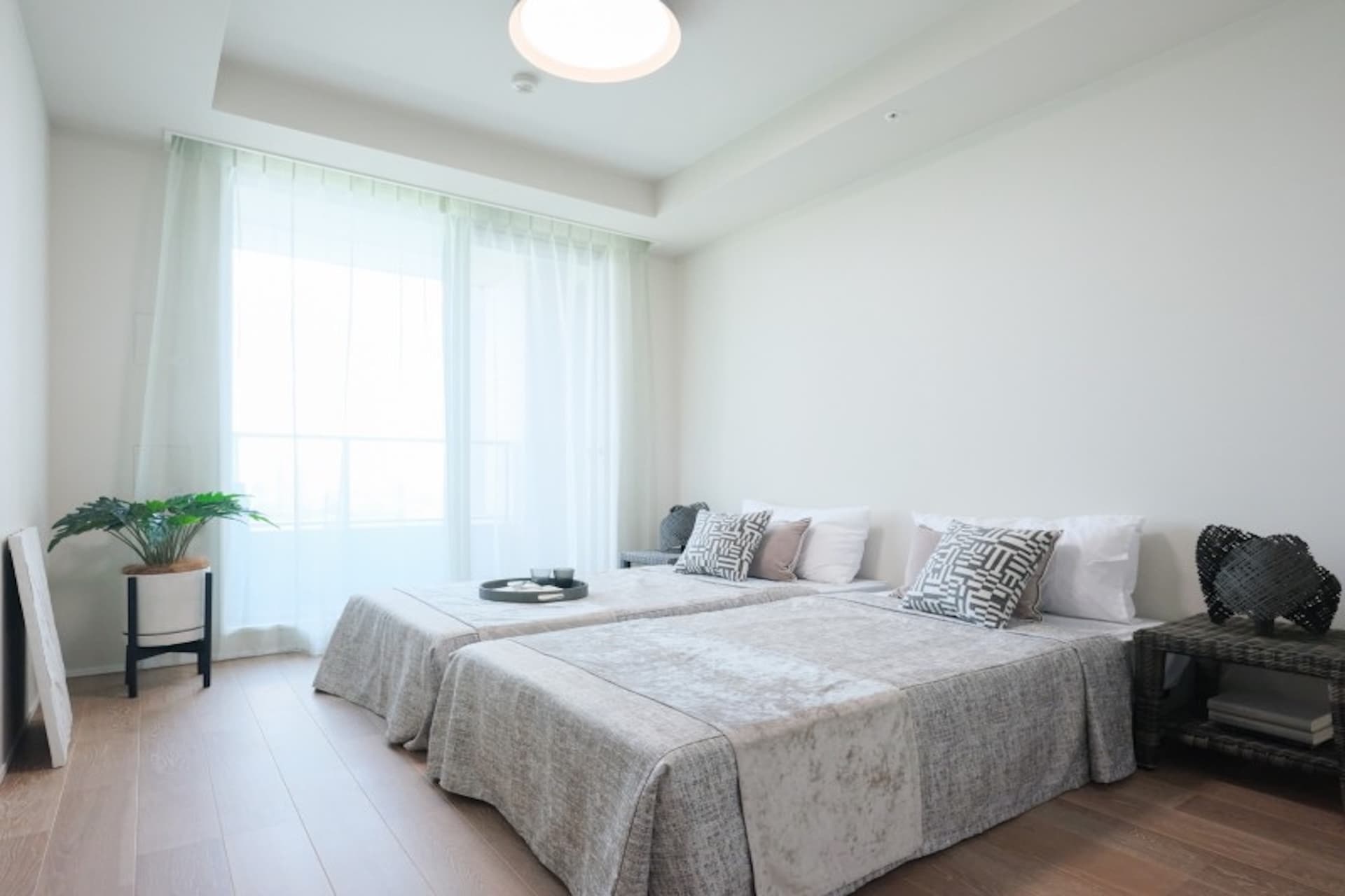 Tokyo Twin Parks Light Wing 6.jpeg