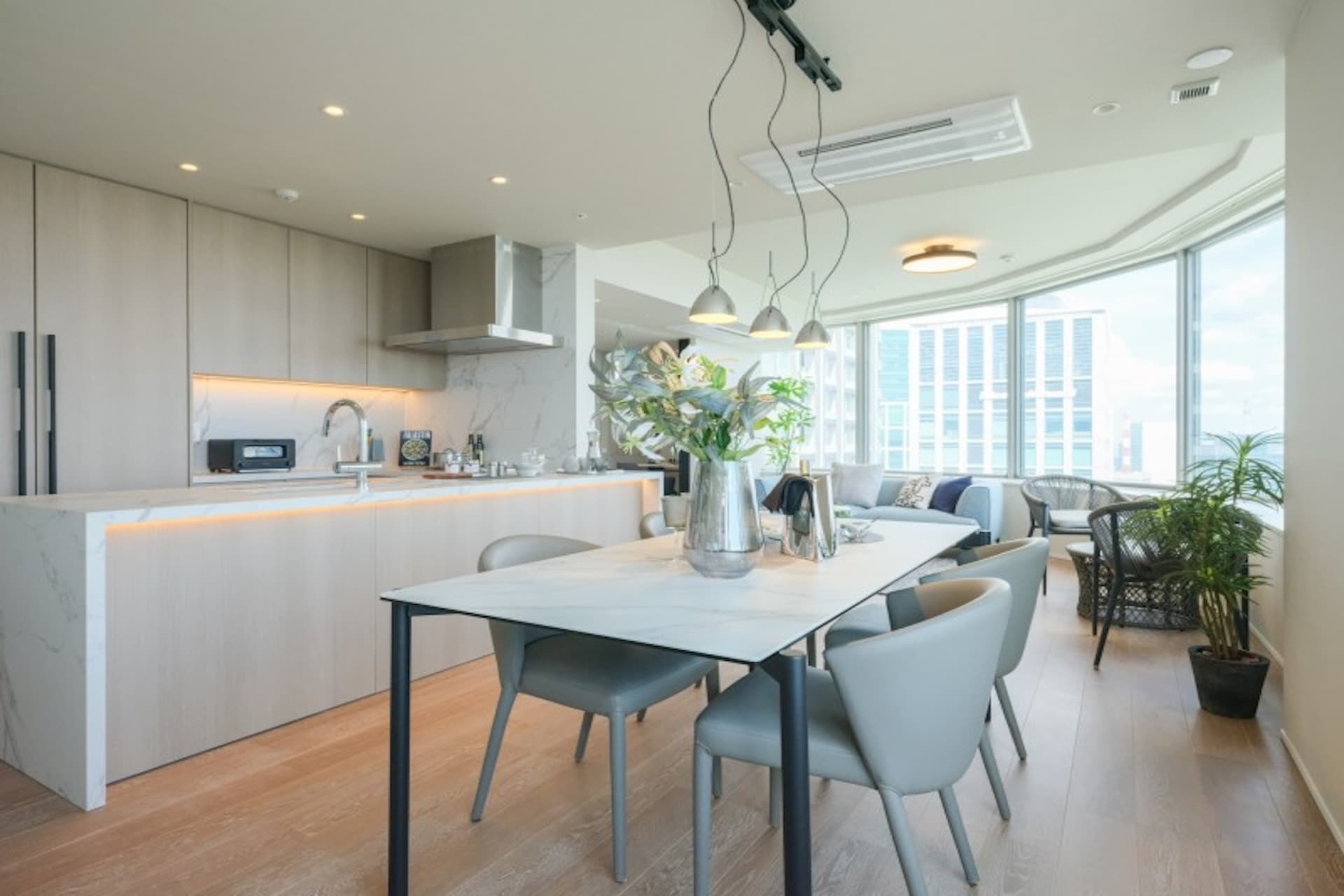 Tokyo Twin Parks Light Wing 8.jpeg