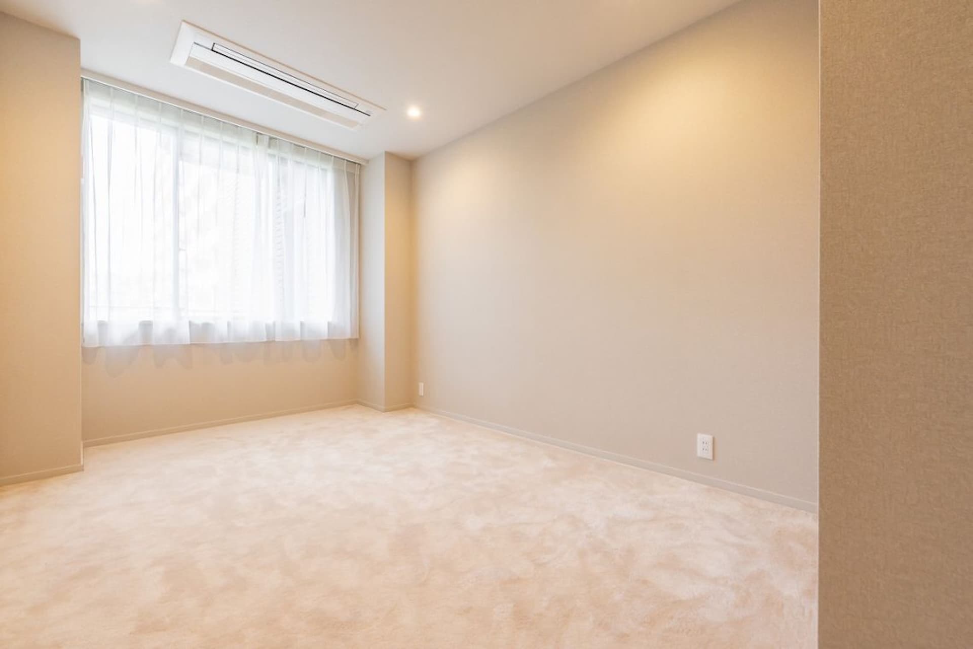 Hiroo Garden Hills South Hill Building D 10.jpg