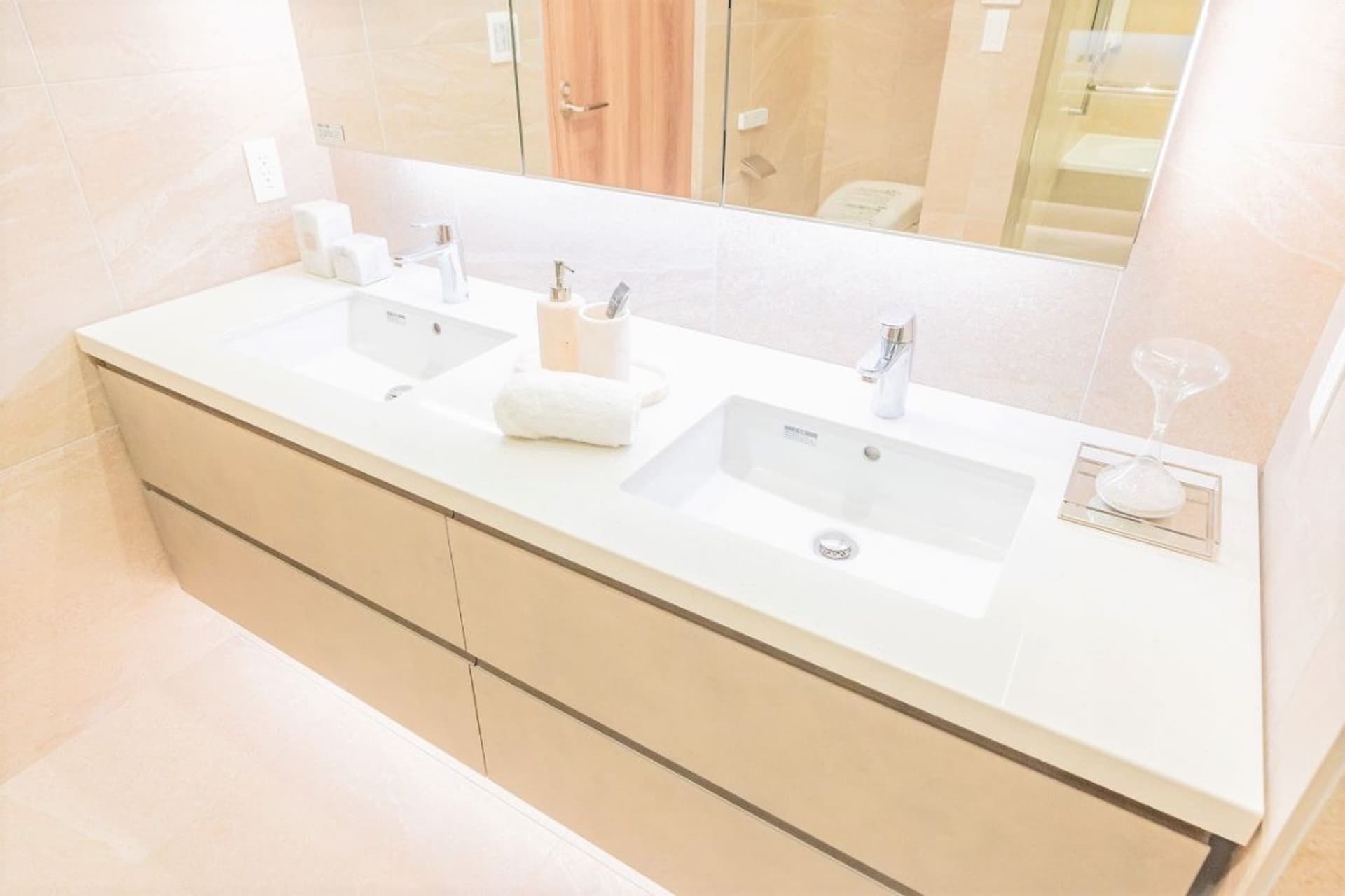 Hiroo Garden Hills South Hill Building D 17.jpg