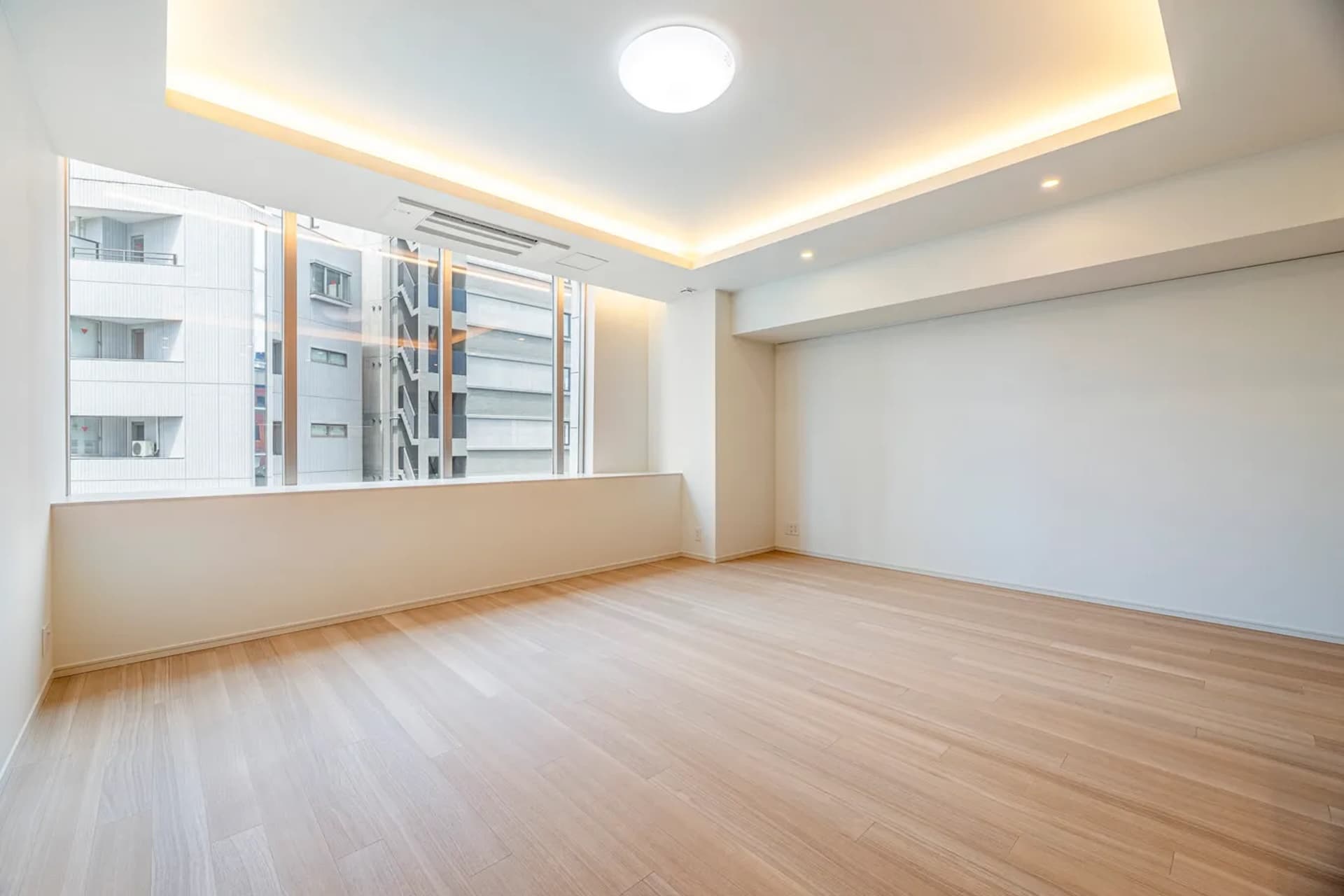 The Parkhouse Grand Sanbancho 2614.jpg