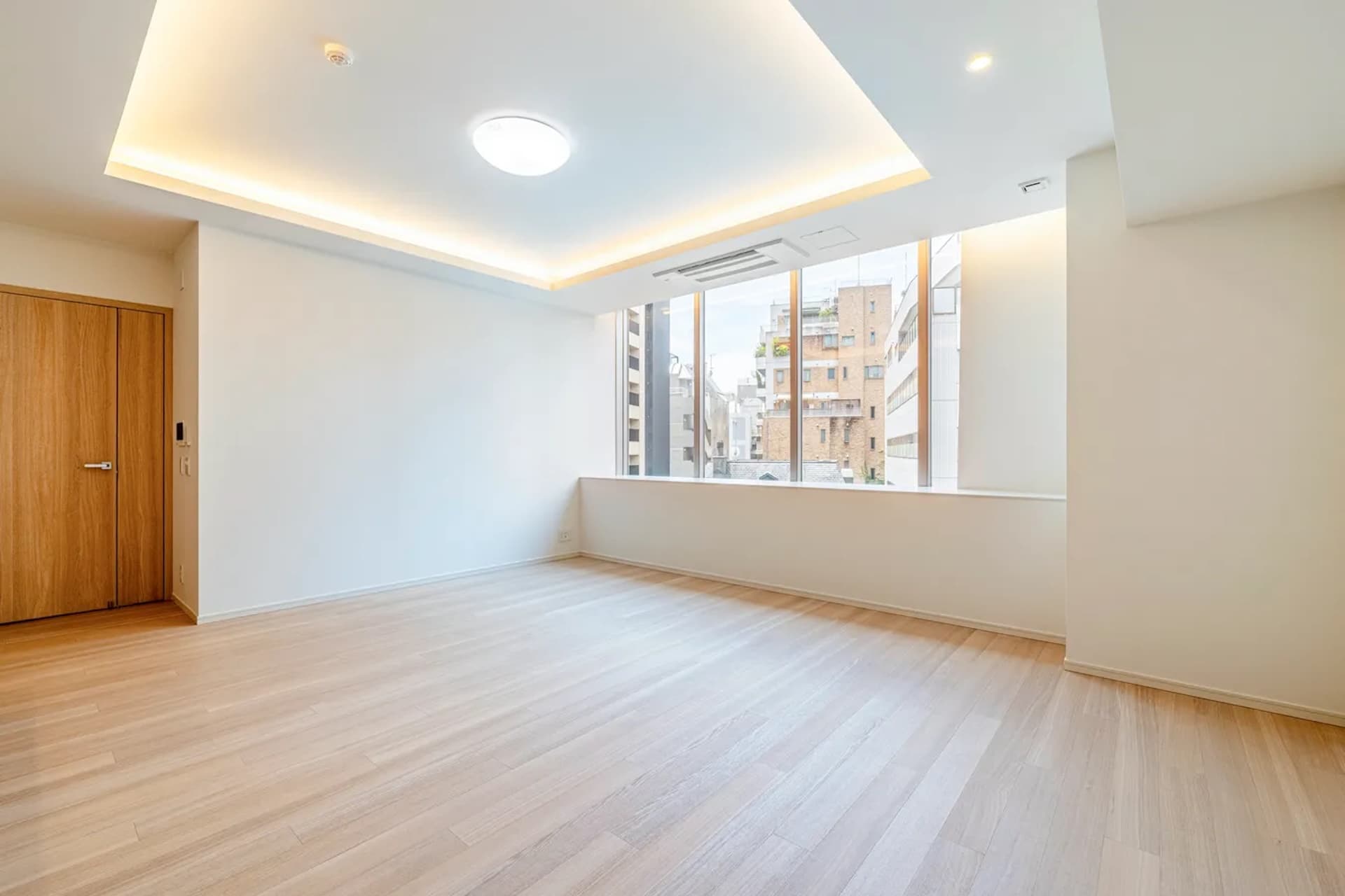 The Parkhouse Grand Sanbancho 2612.jpg