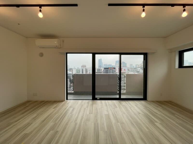 BluRock Akihabara2.jpg