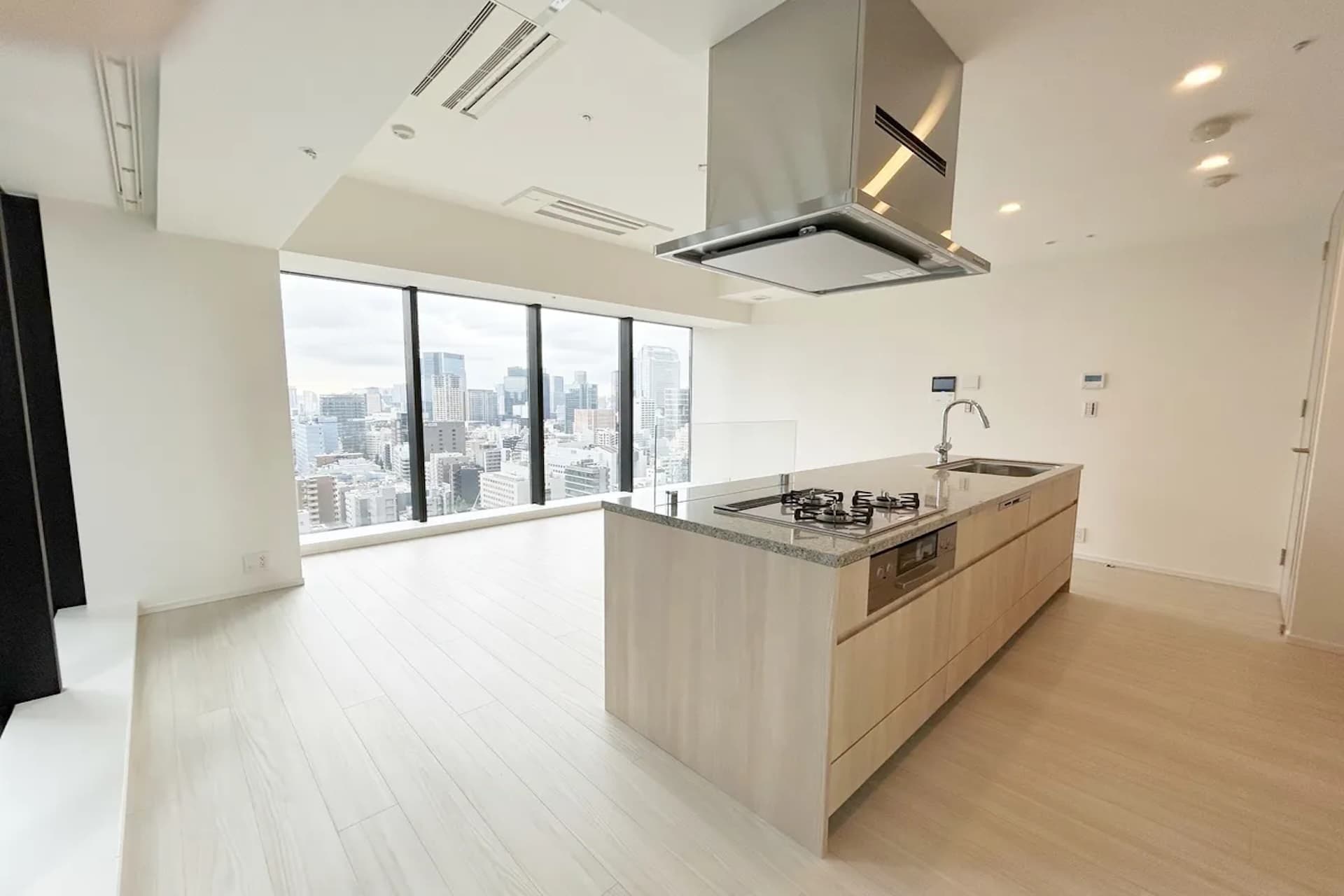 WORLD TOWER RESIDENCE3.jpg