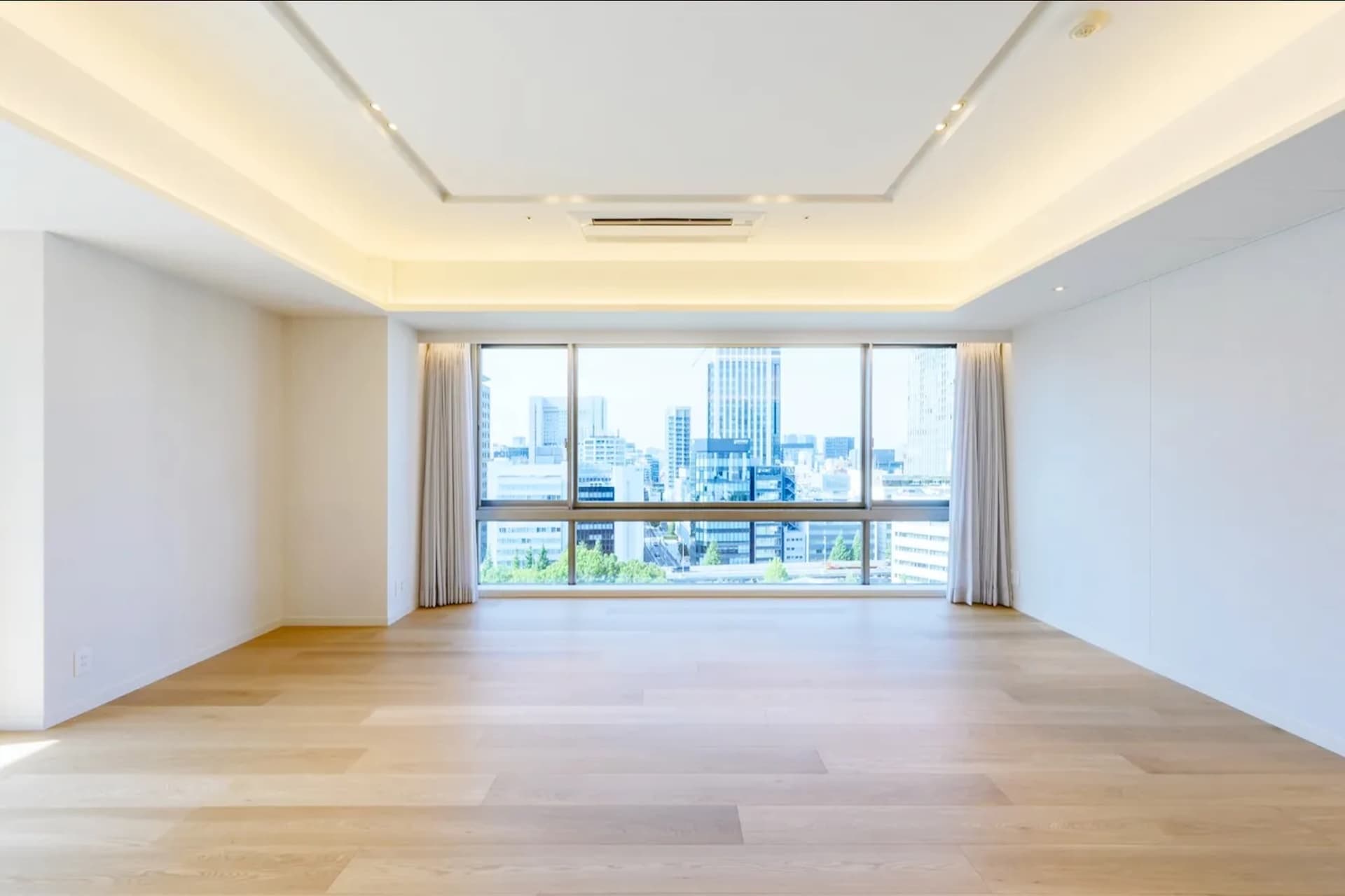 Park Court Geo Nagatacho5.jpg