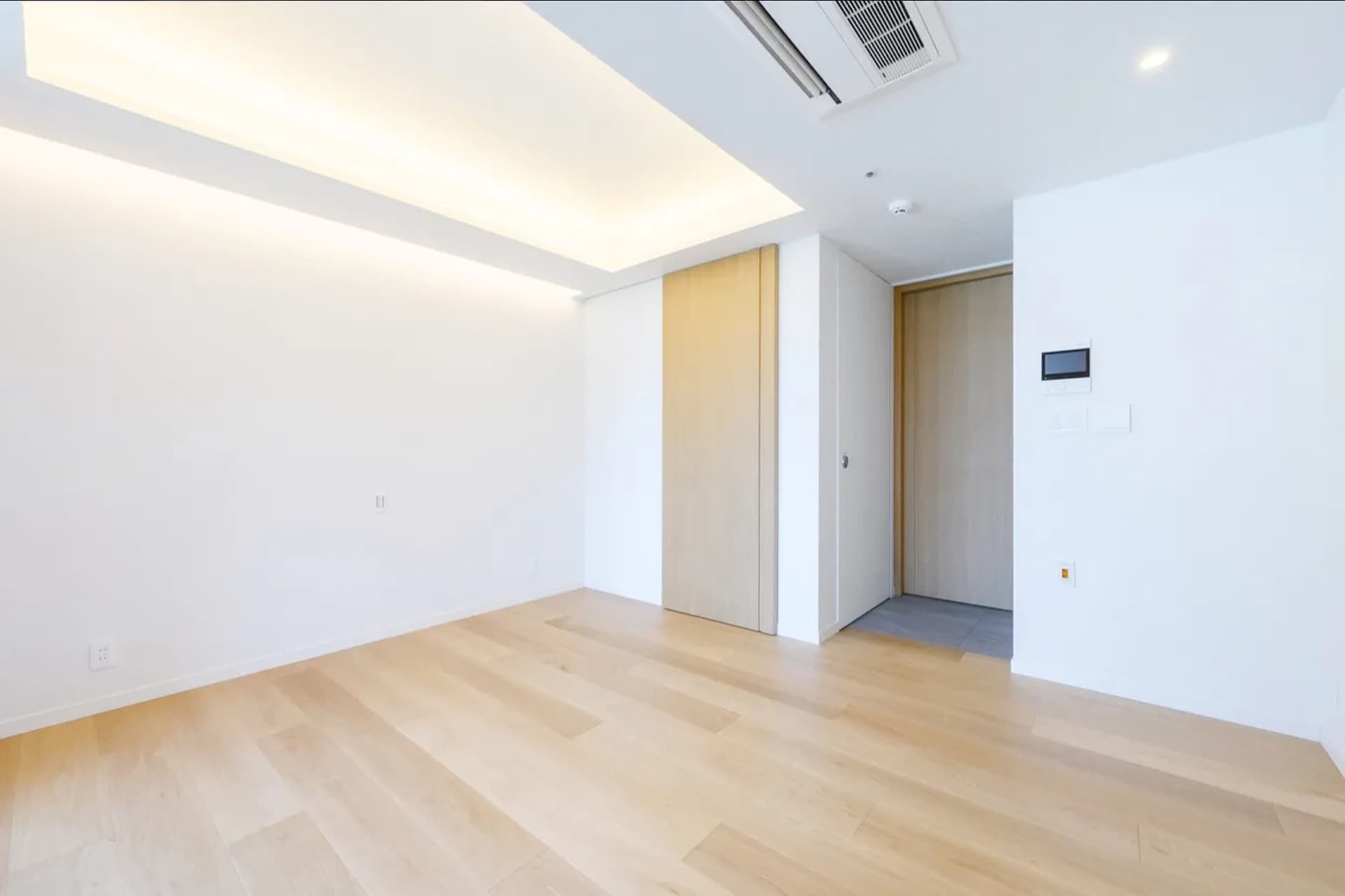 Park Court Geo Nagatacho1.jpg