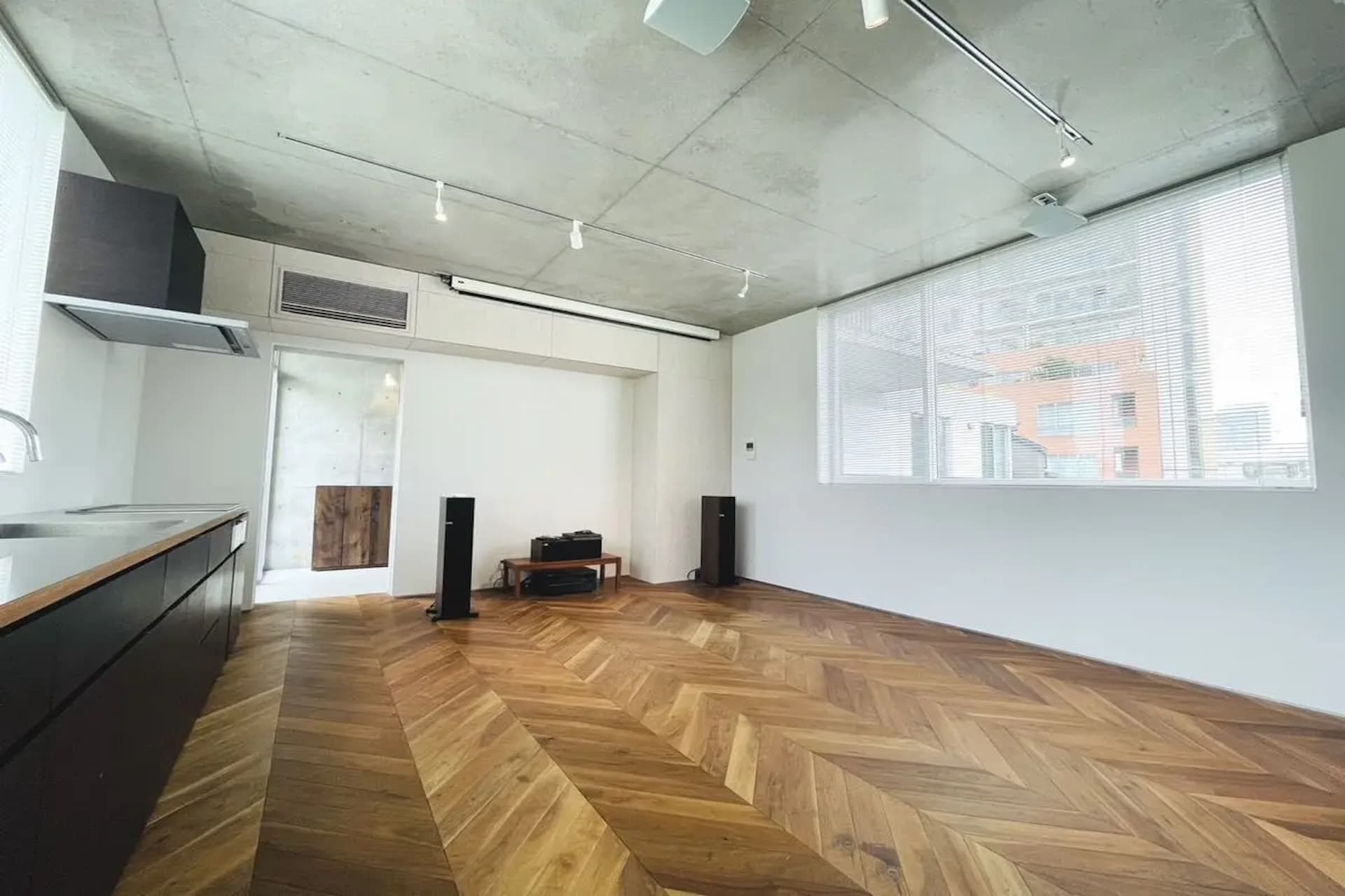 Nishisando Terrace8.jpg