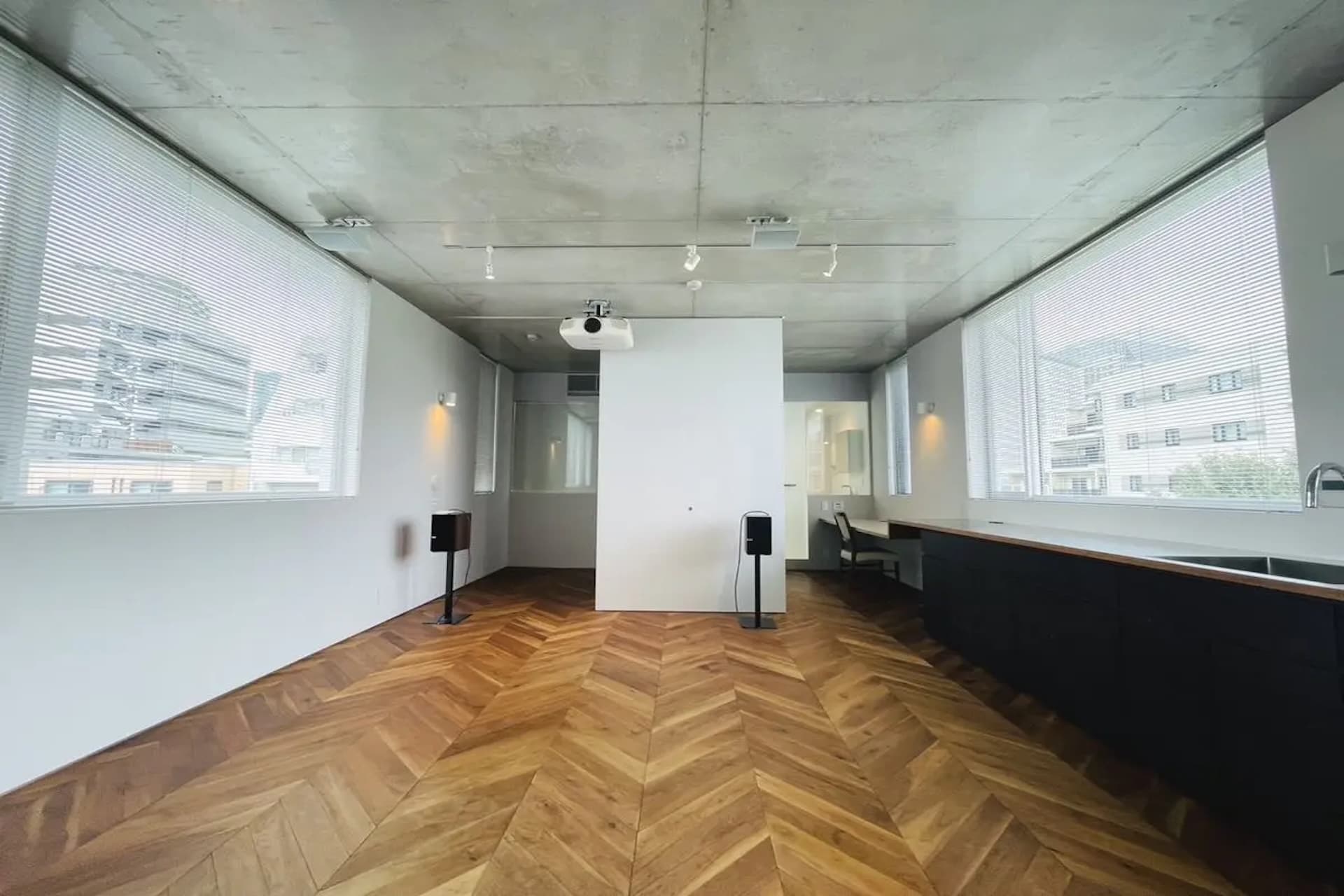 Nishisando Terrace7.jpg