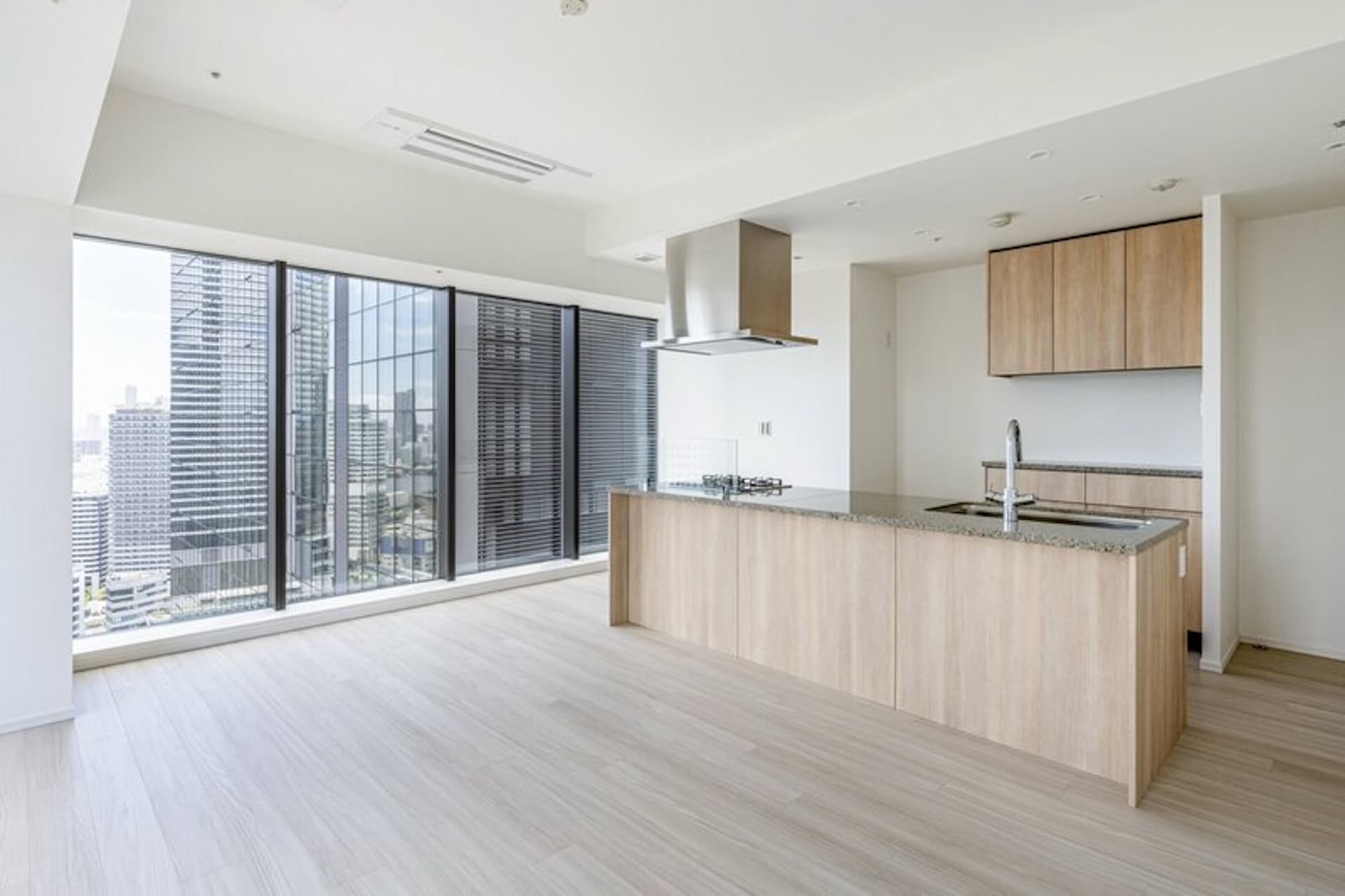 WORLD TOWER RESIDENCE2.jpg