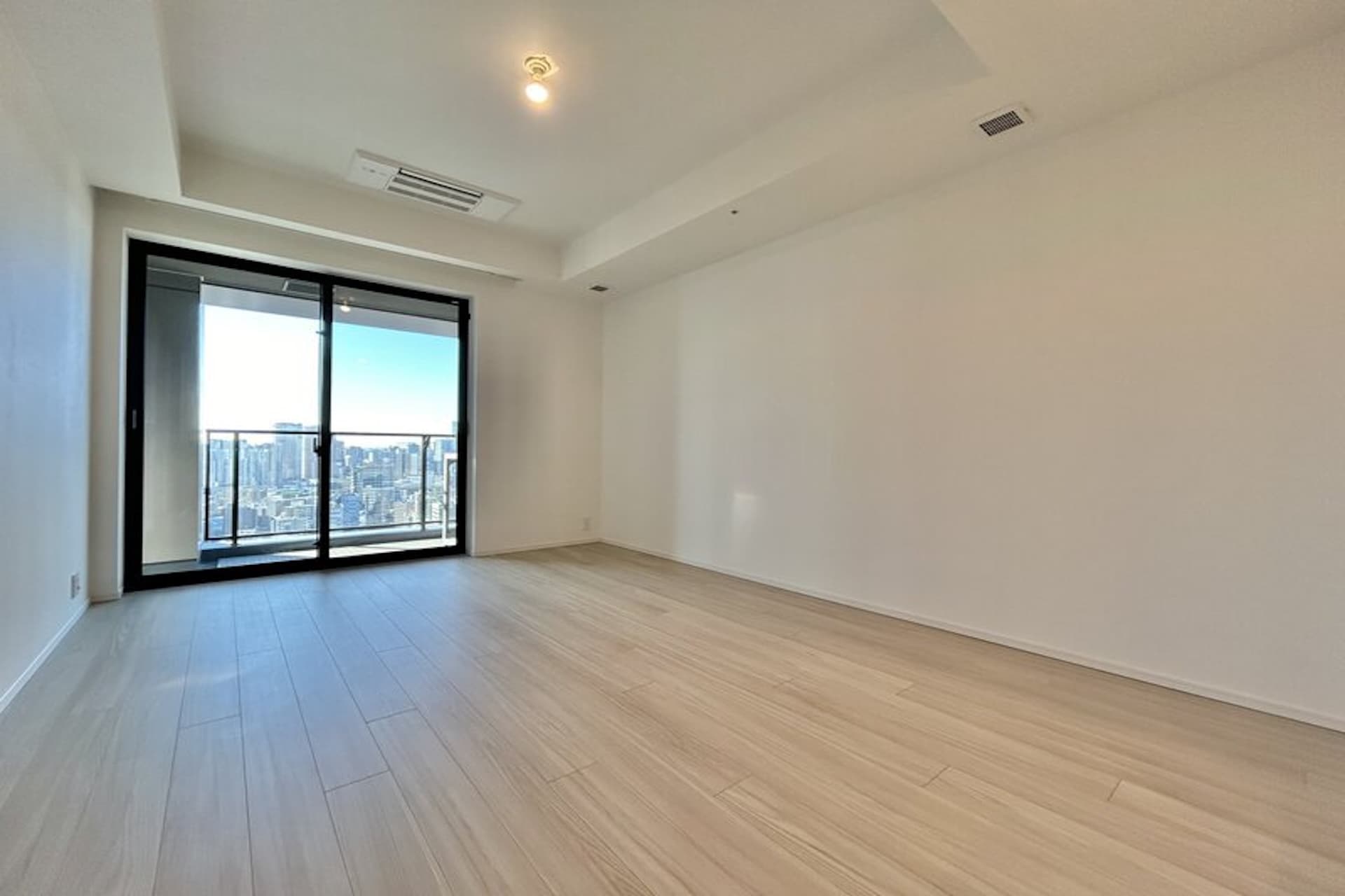 WORLD TOWER RESIDENCE1.jpg