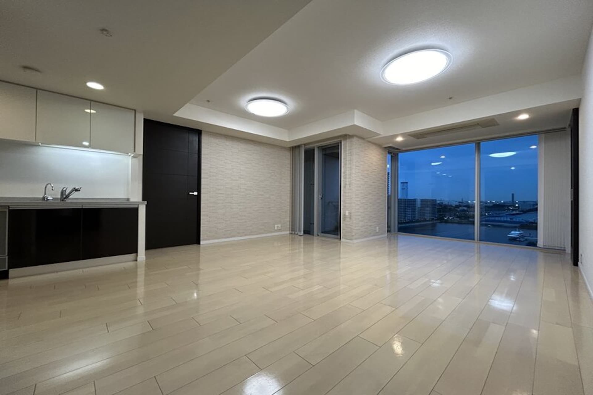 World City Towers 2.jpg