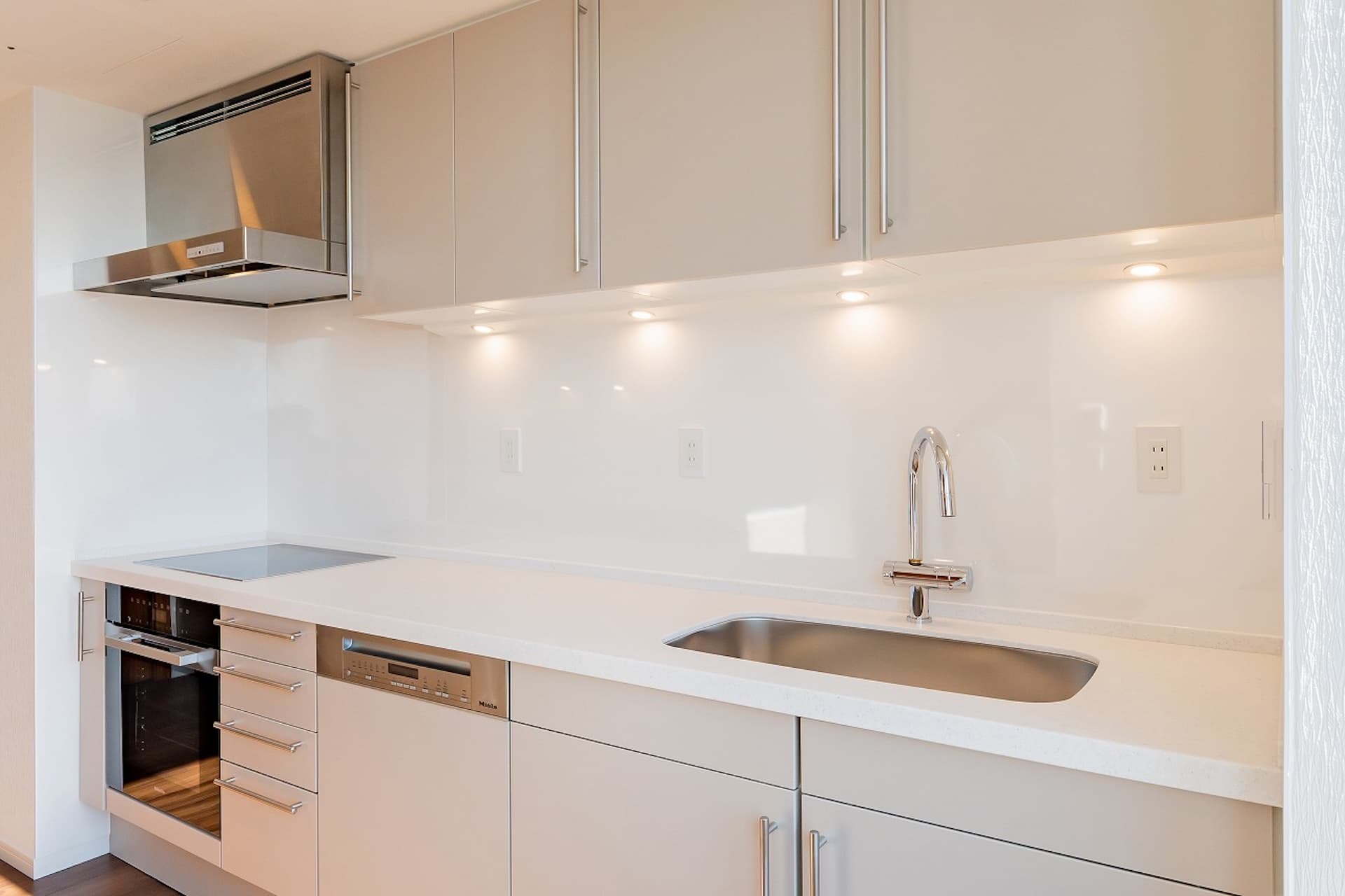 La Tour SHIBAKOENII 6.jpg