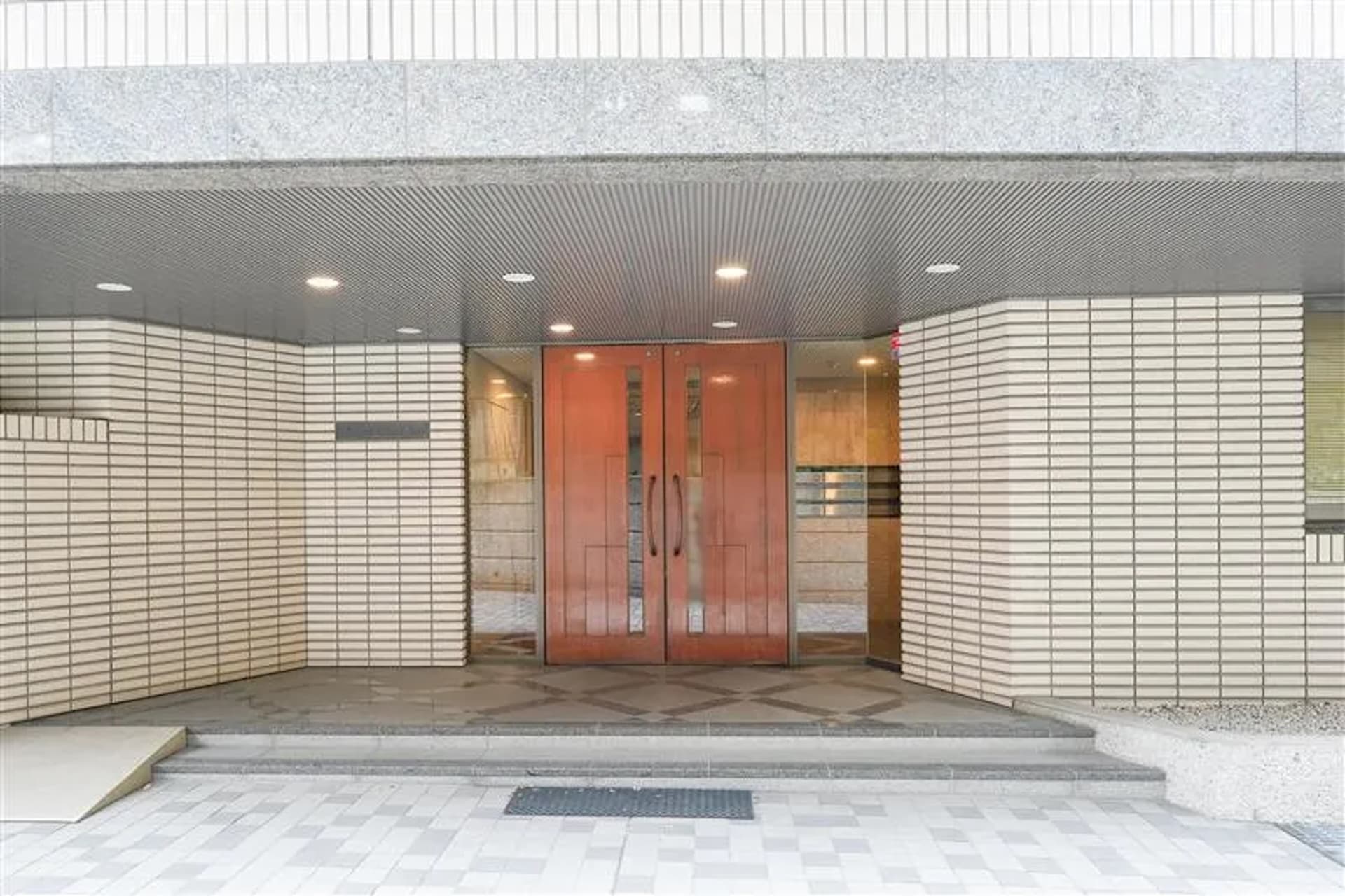 Victoria Court 3.jpg