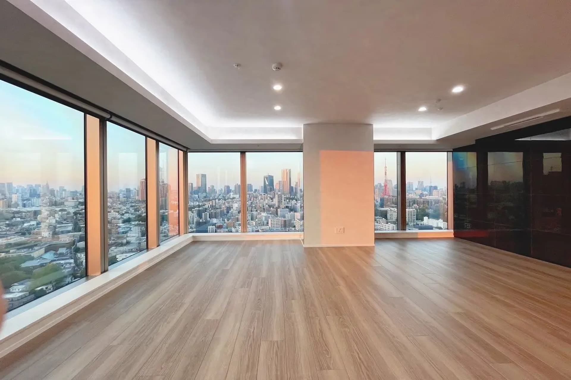 Shirokane The Sky12.jpg