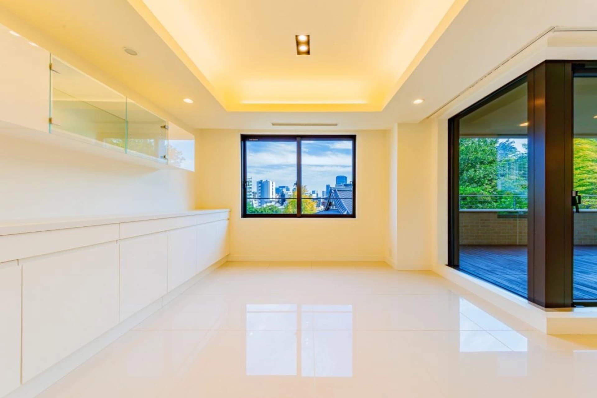 Motoazabu Hills Forest Terrace East8.jpg