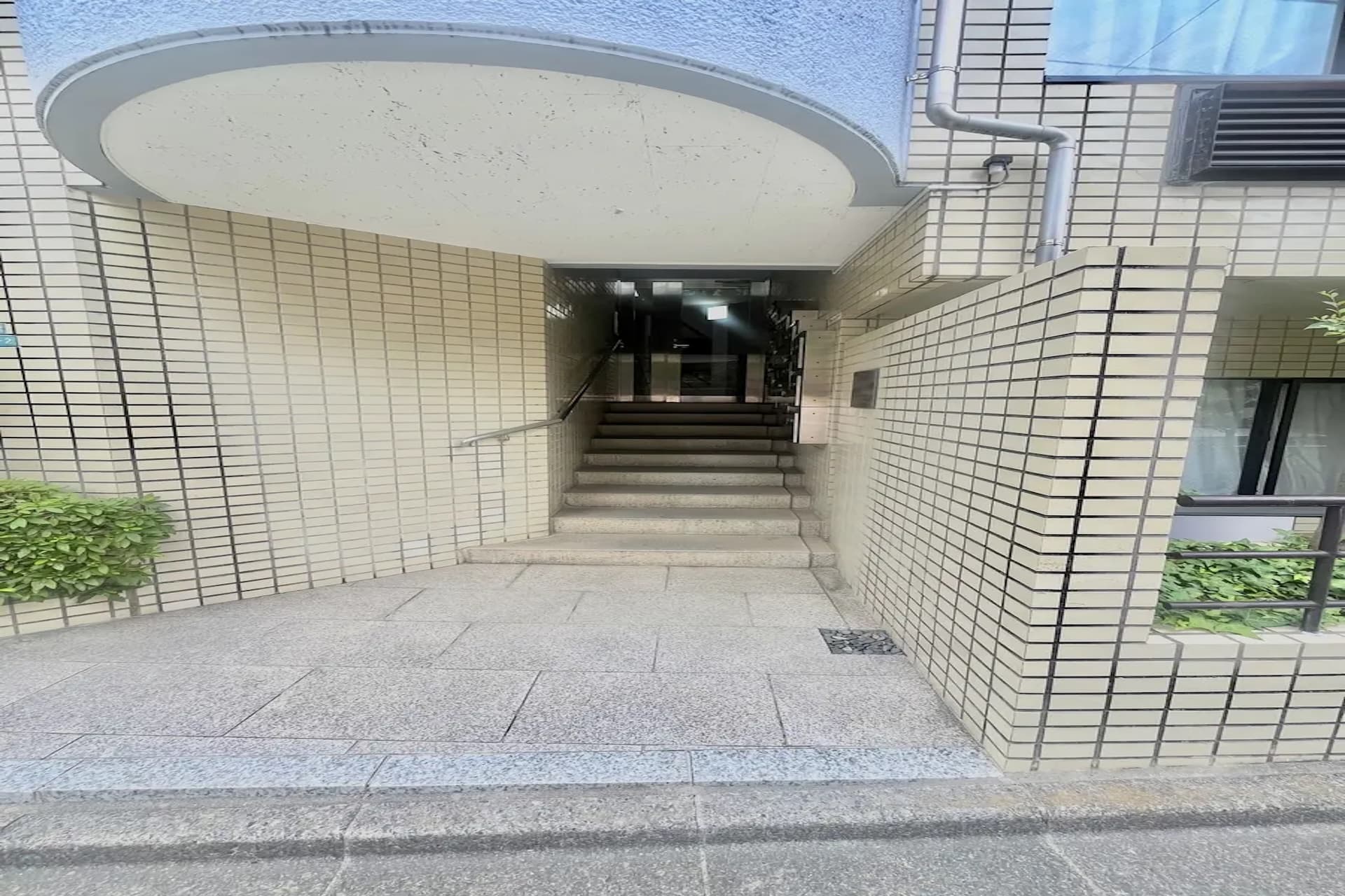 Lamiar toritudai9.jpg