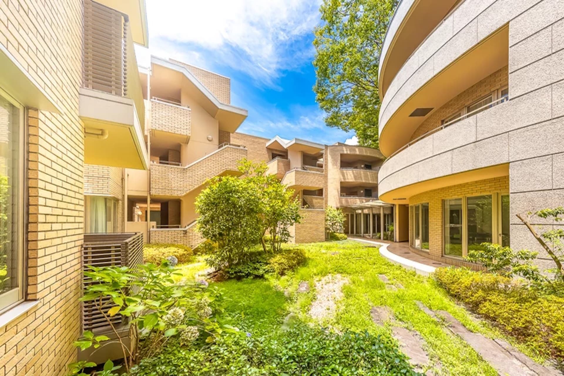 Tokyu Dwell Prestige Seta South Terrace19.jpg