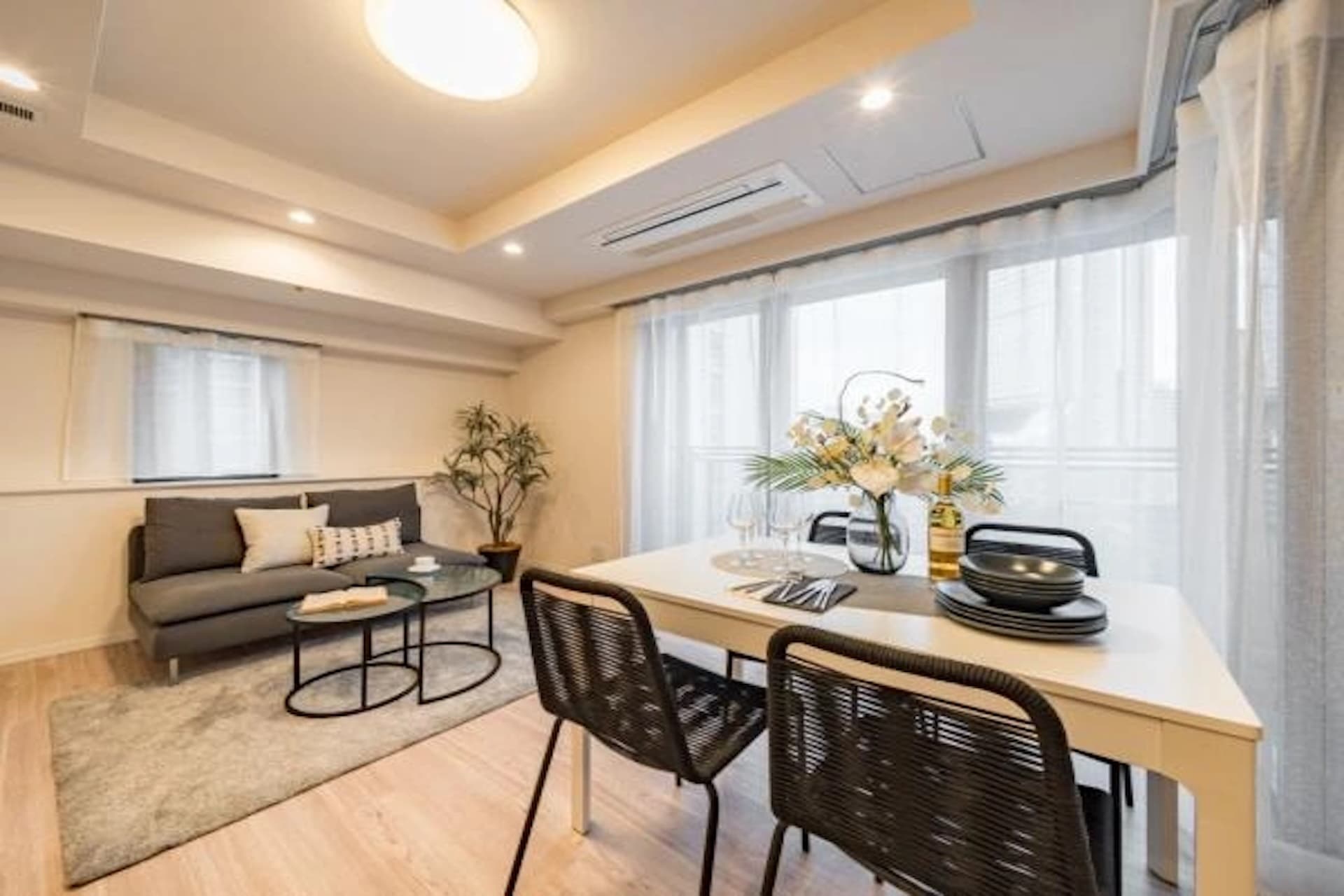 Caterina Mita Tower Suite2.jpg