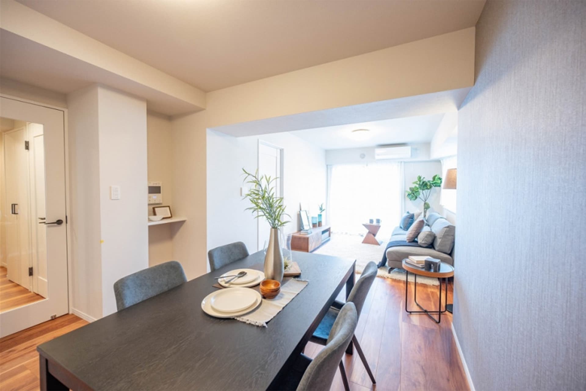 Asahi Twin Meguro Building B3.jpg