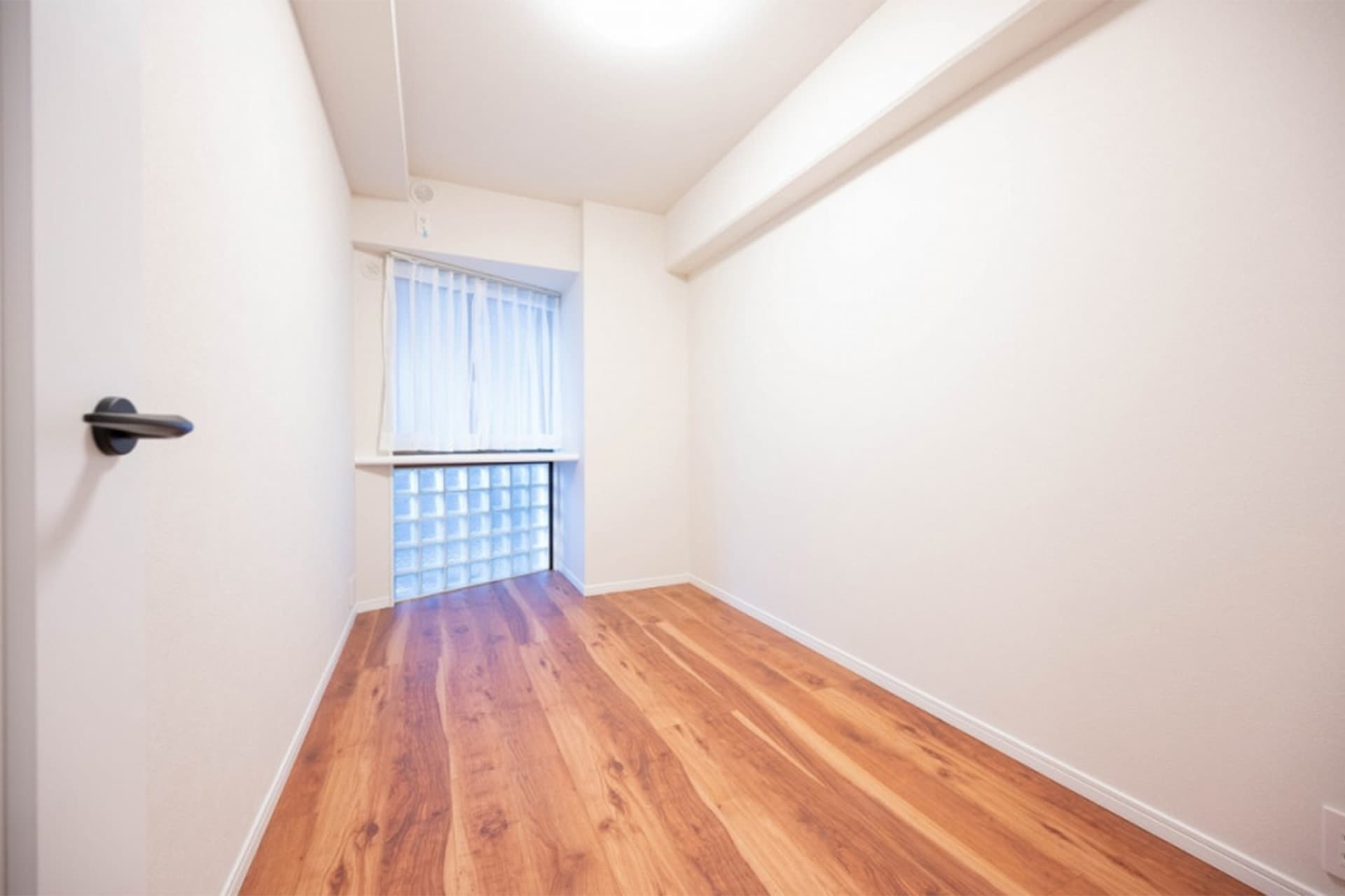 Asahi Twin Meguro Building B6.jpg