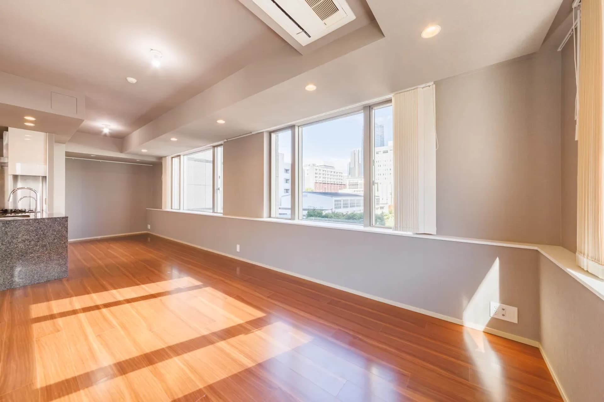 The Residence Mita11.jpg