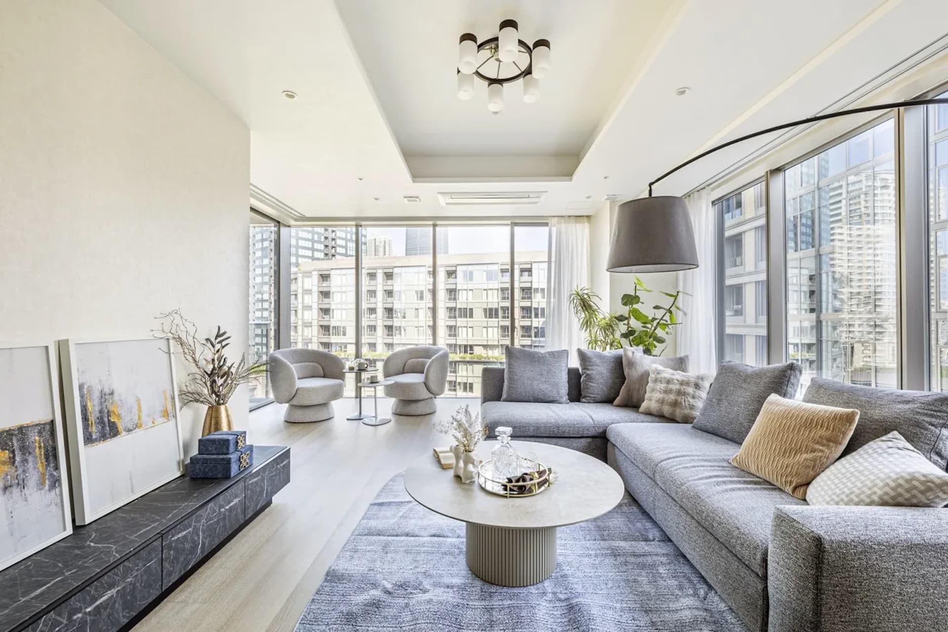 Mita Garden Hills Park Mansion 6.jpg