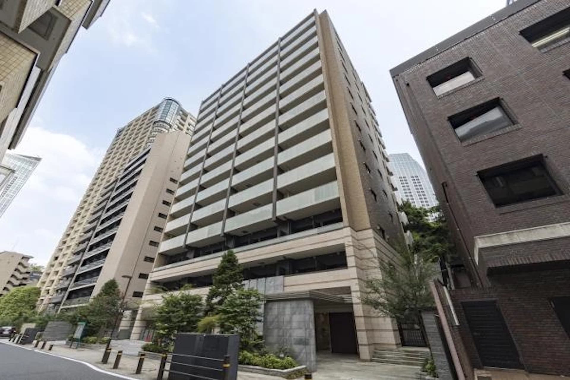 The Parkhouse Atago Toranomon1.jpg