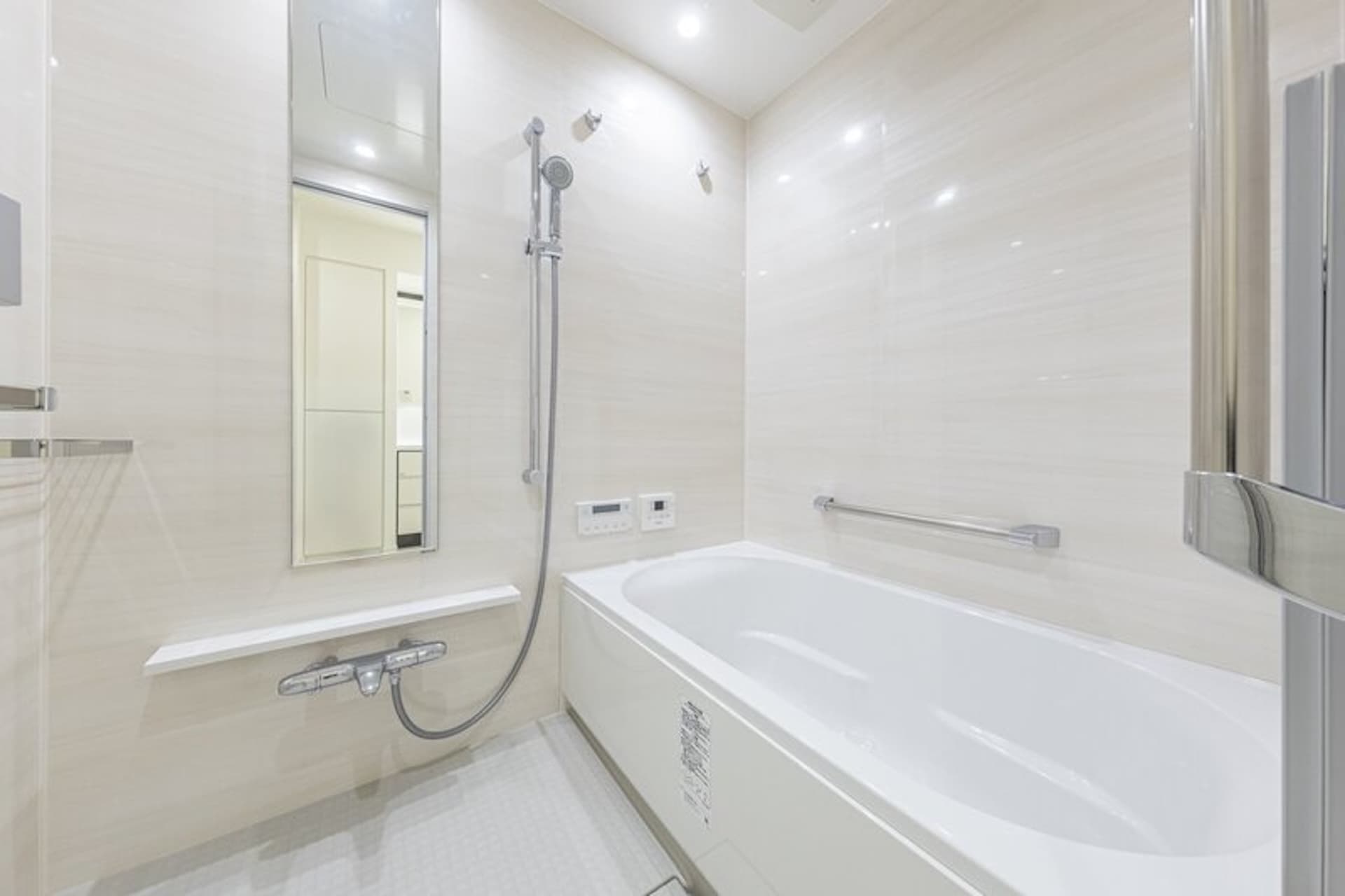 WORLD TOWER RESIDENCE 4.jpg