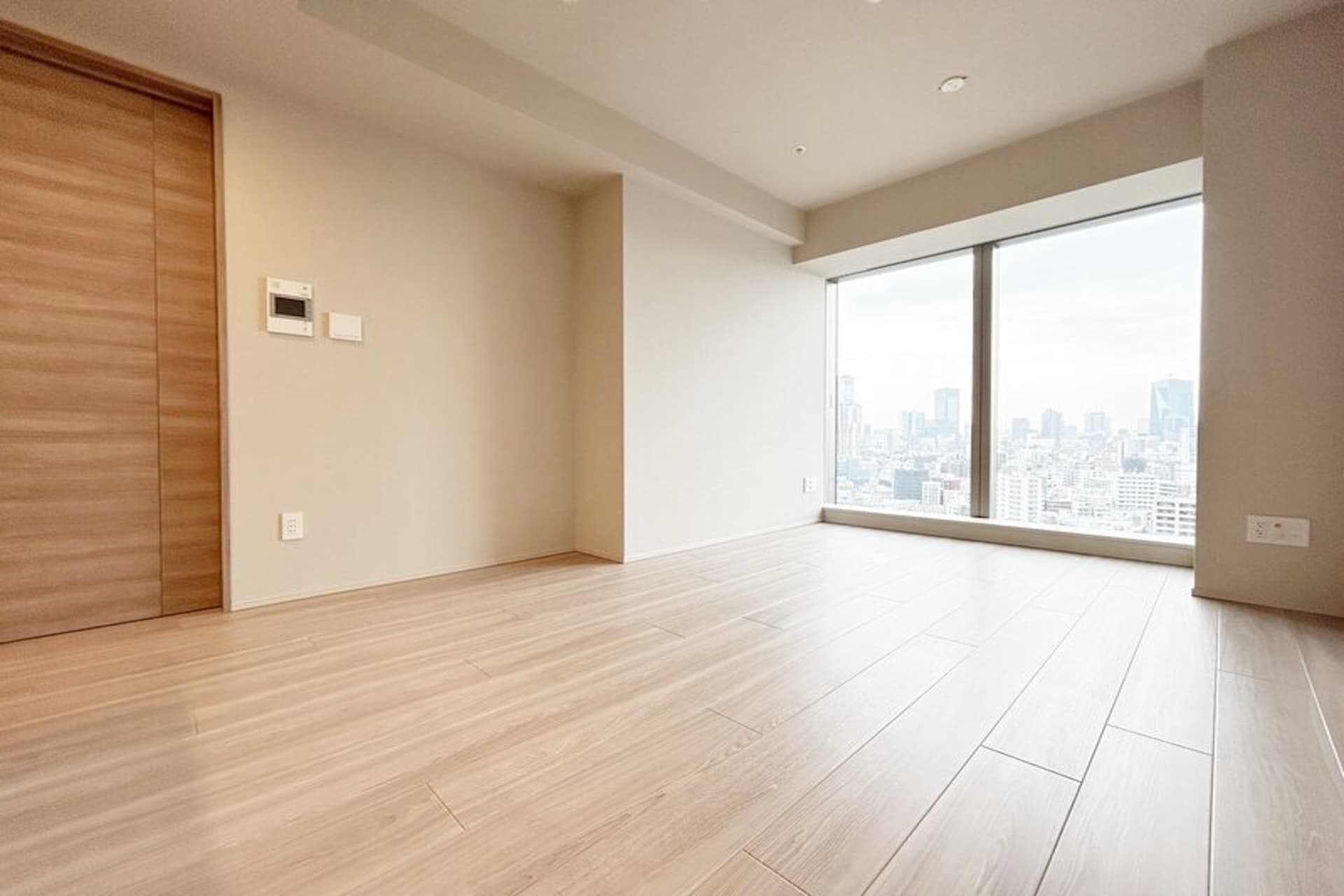 Shirokane The Sky2.jpg