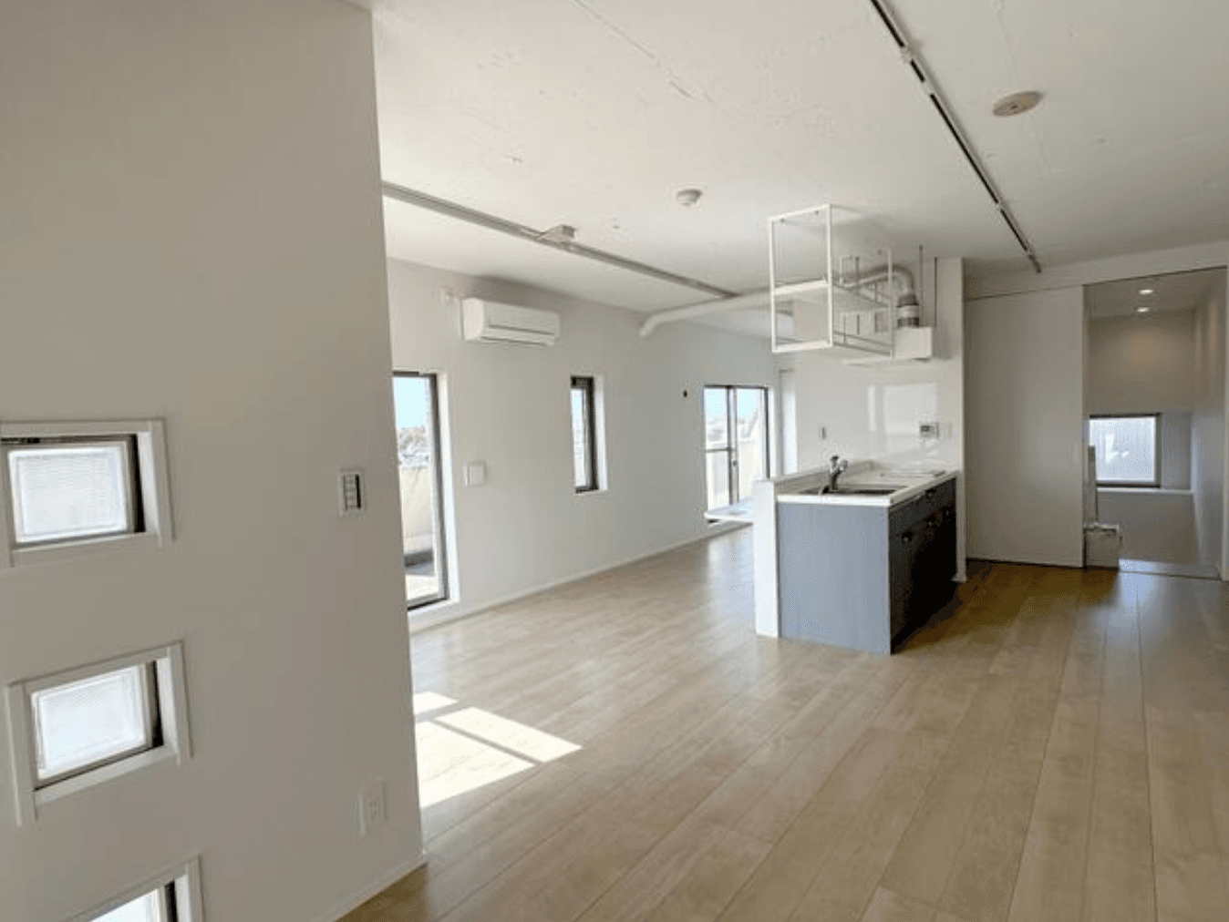 Screenshot 2025-12-10 at 18.52.05.png