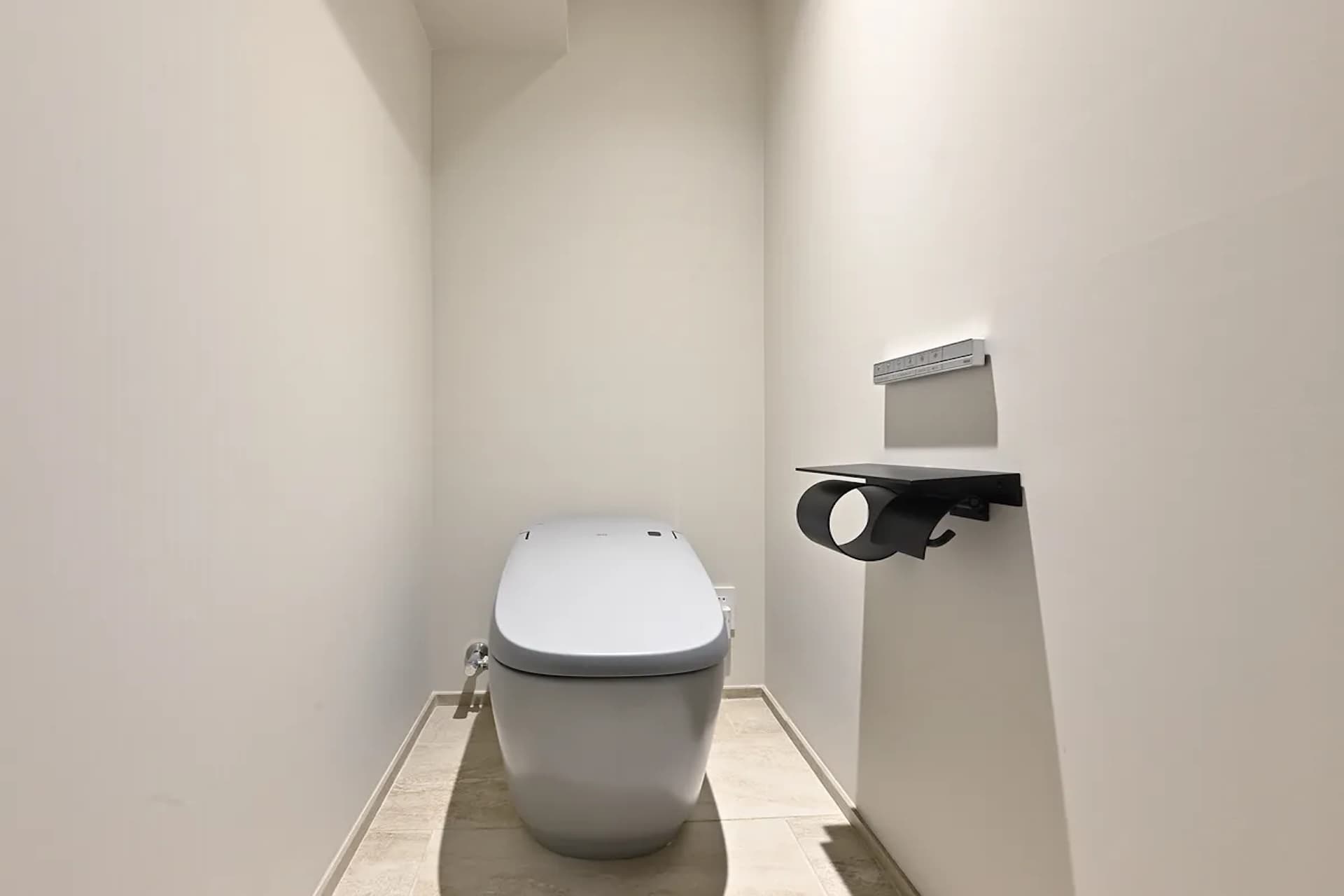 Domire Takanawa2.jpg