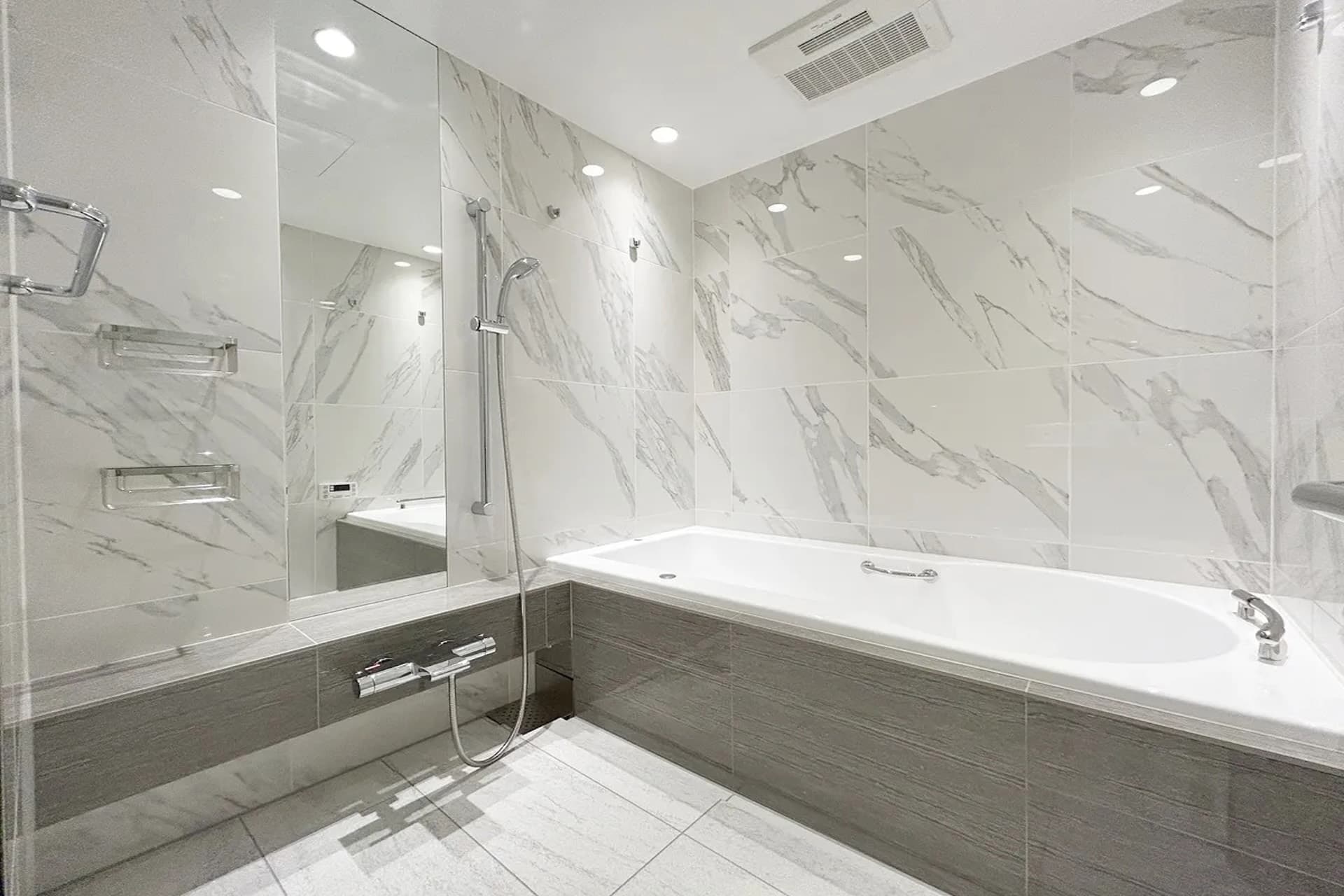 SAION SAKURAZAKA10.jpg