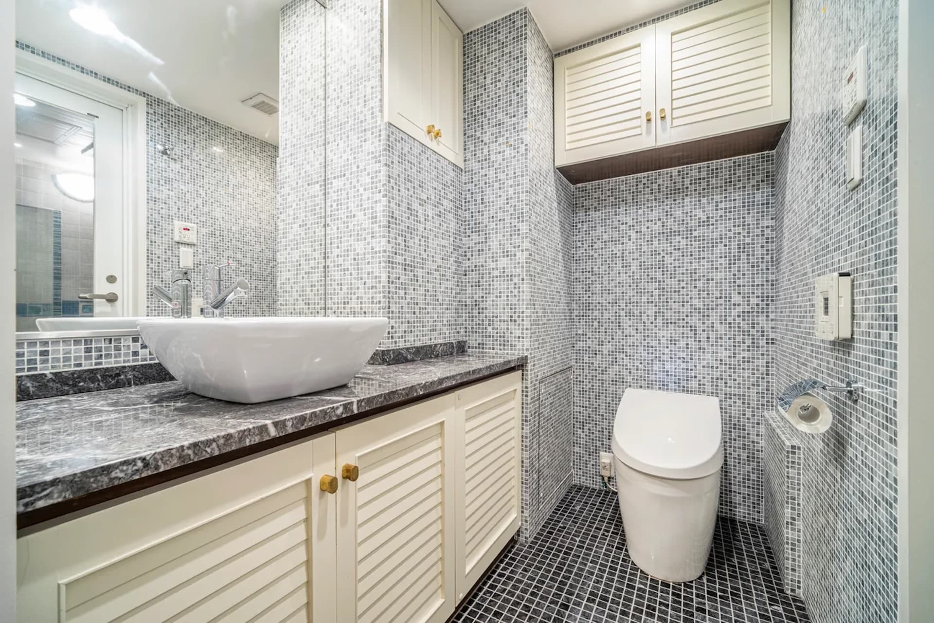 Land Stage Shibuya3.jpg