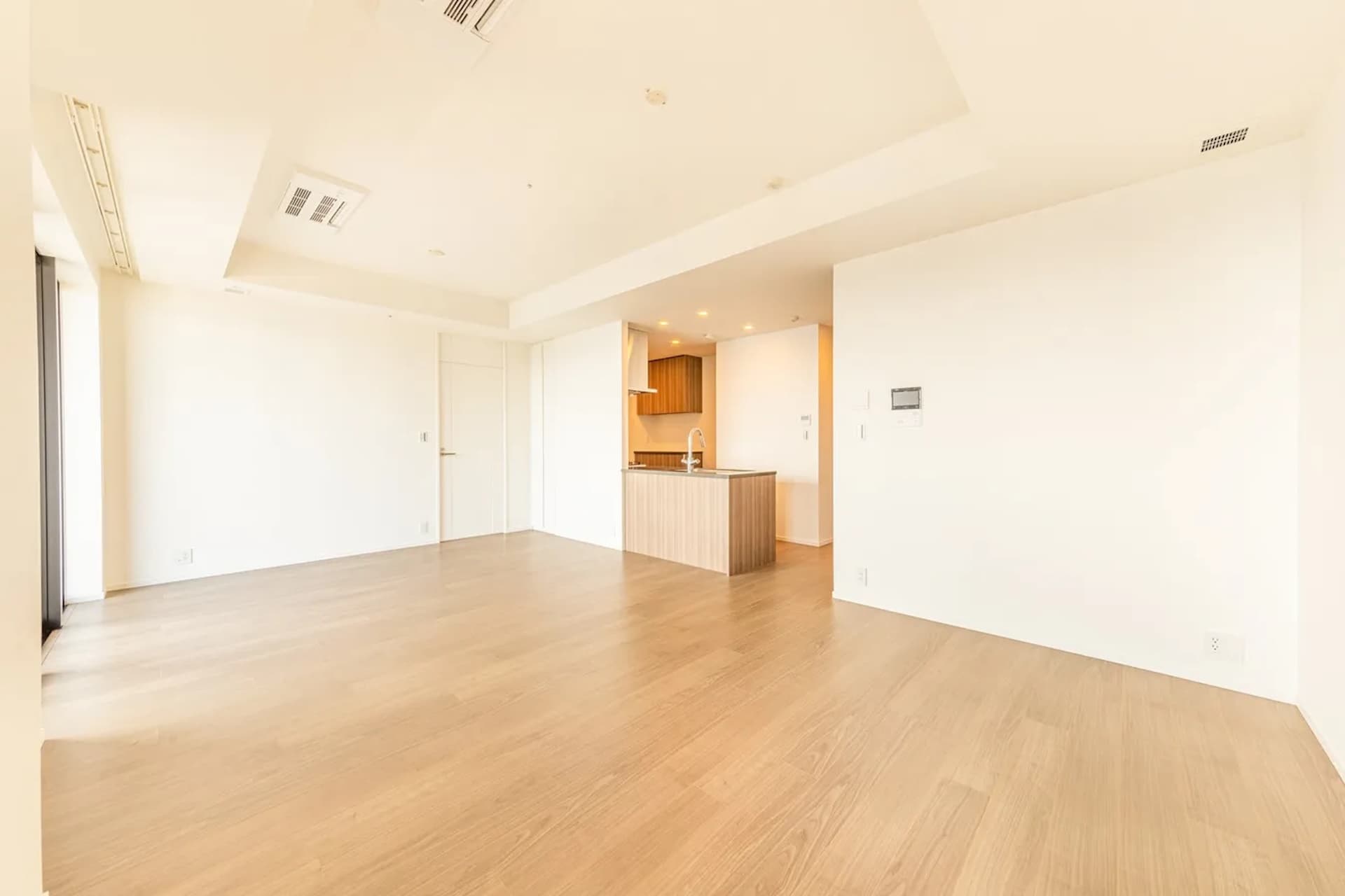 WORLD TOWER RESIDENCE4.jpg