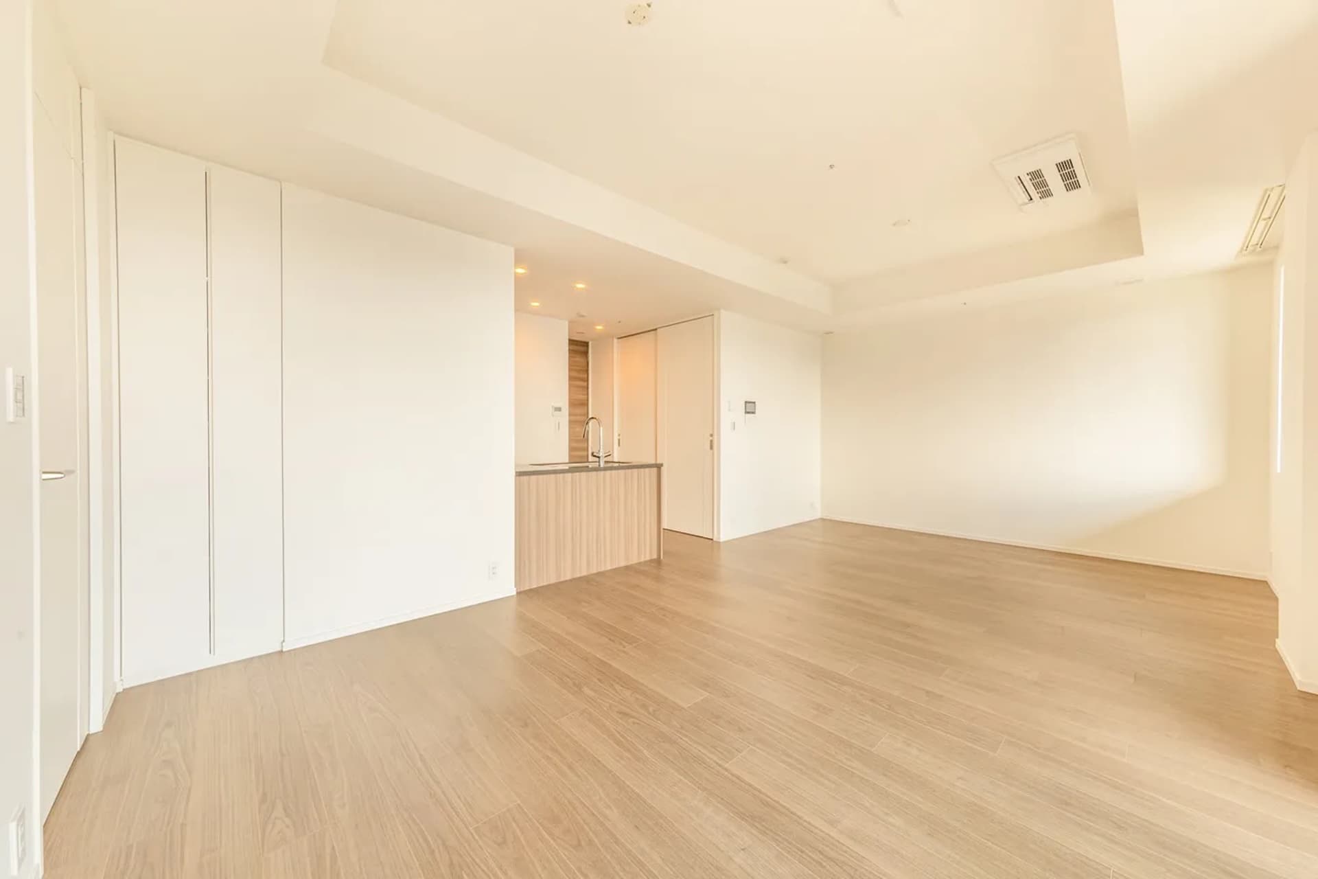 WORLD TOWER RESIDENCE5.jpg