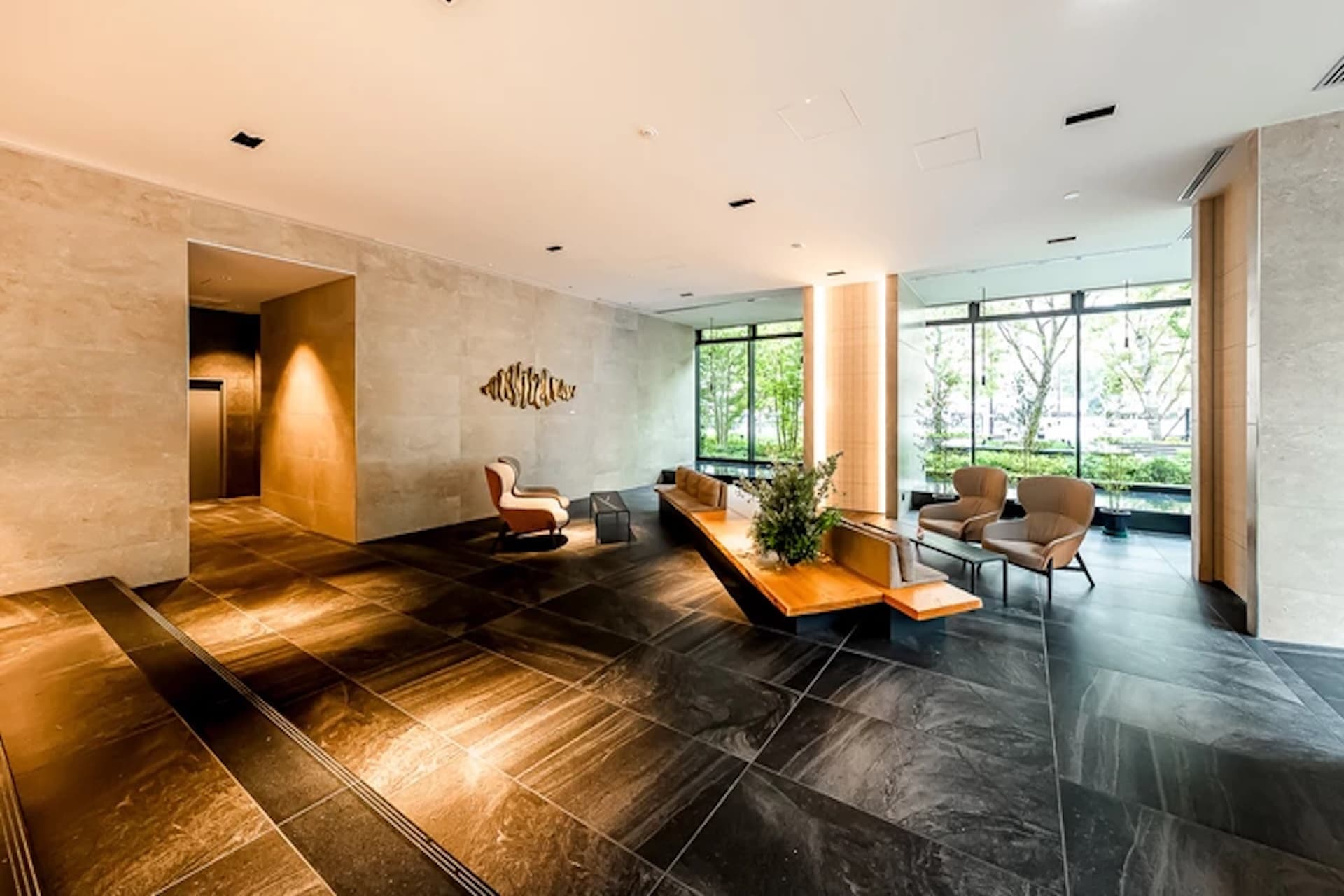 Brands Tower Shibaura14.jpg