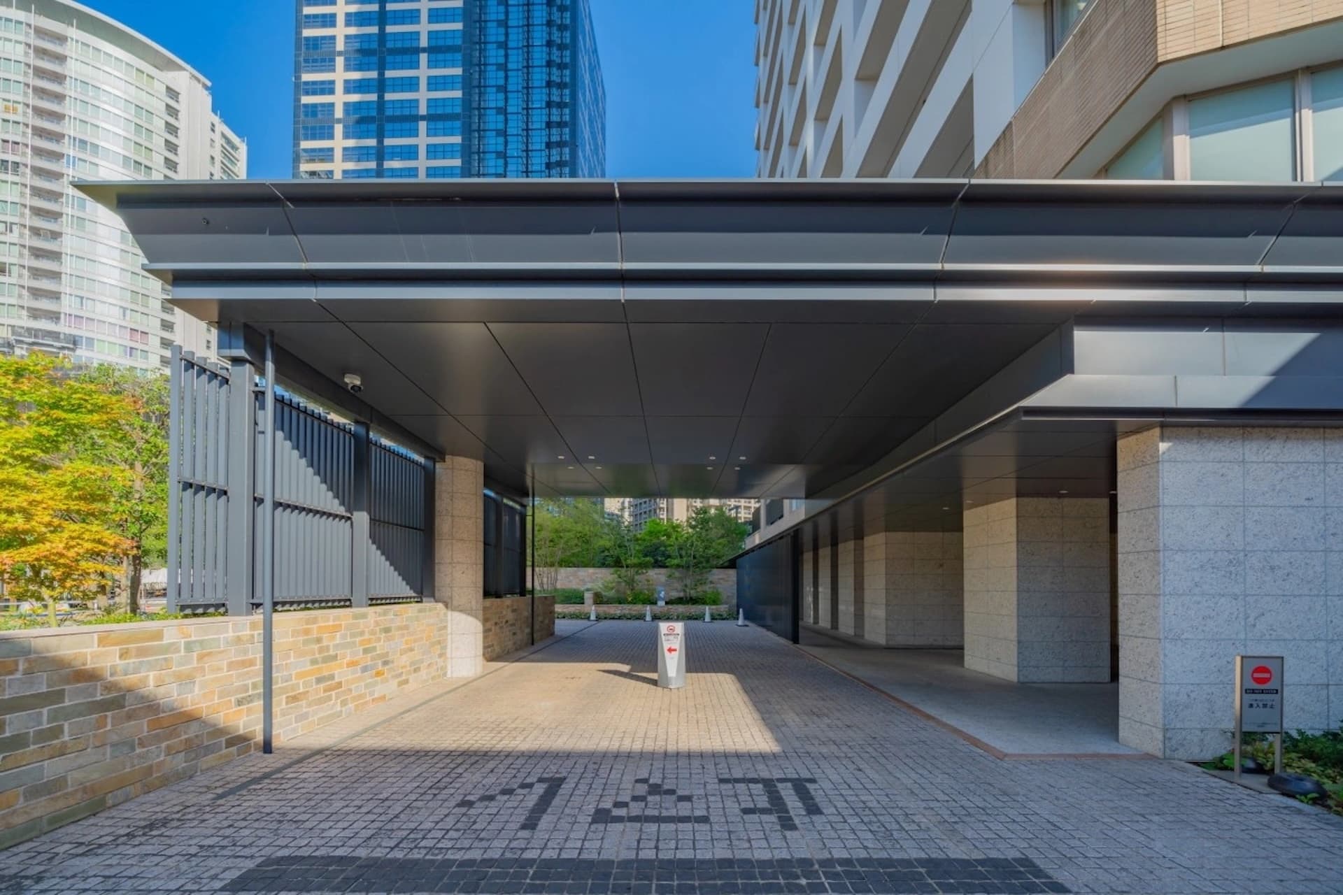 The Park House Nishishinjuku Tower 607.jpg