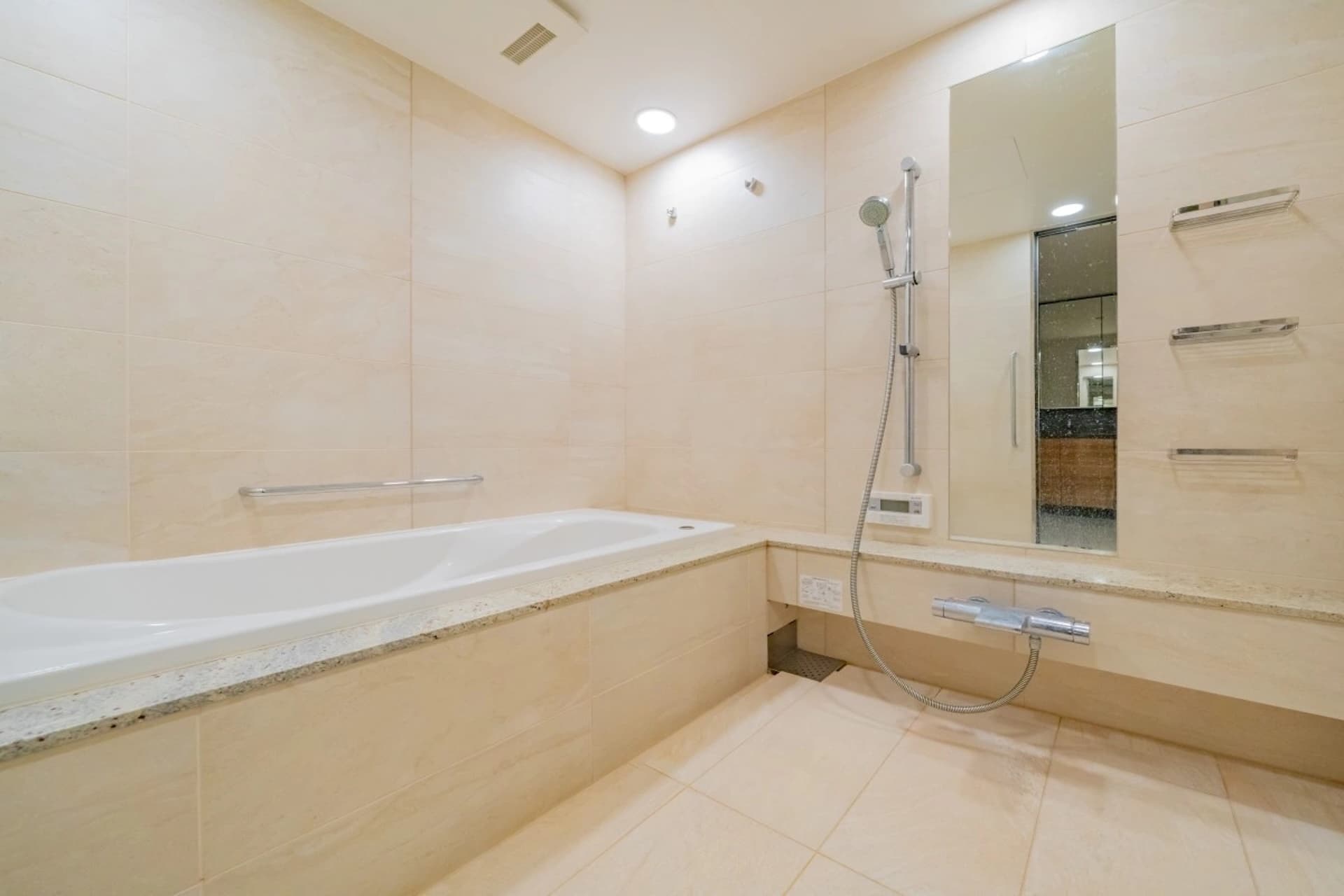 The Park House Nishishinjuku Tower 605.jpg