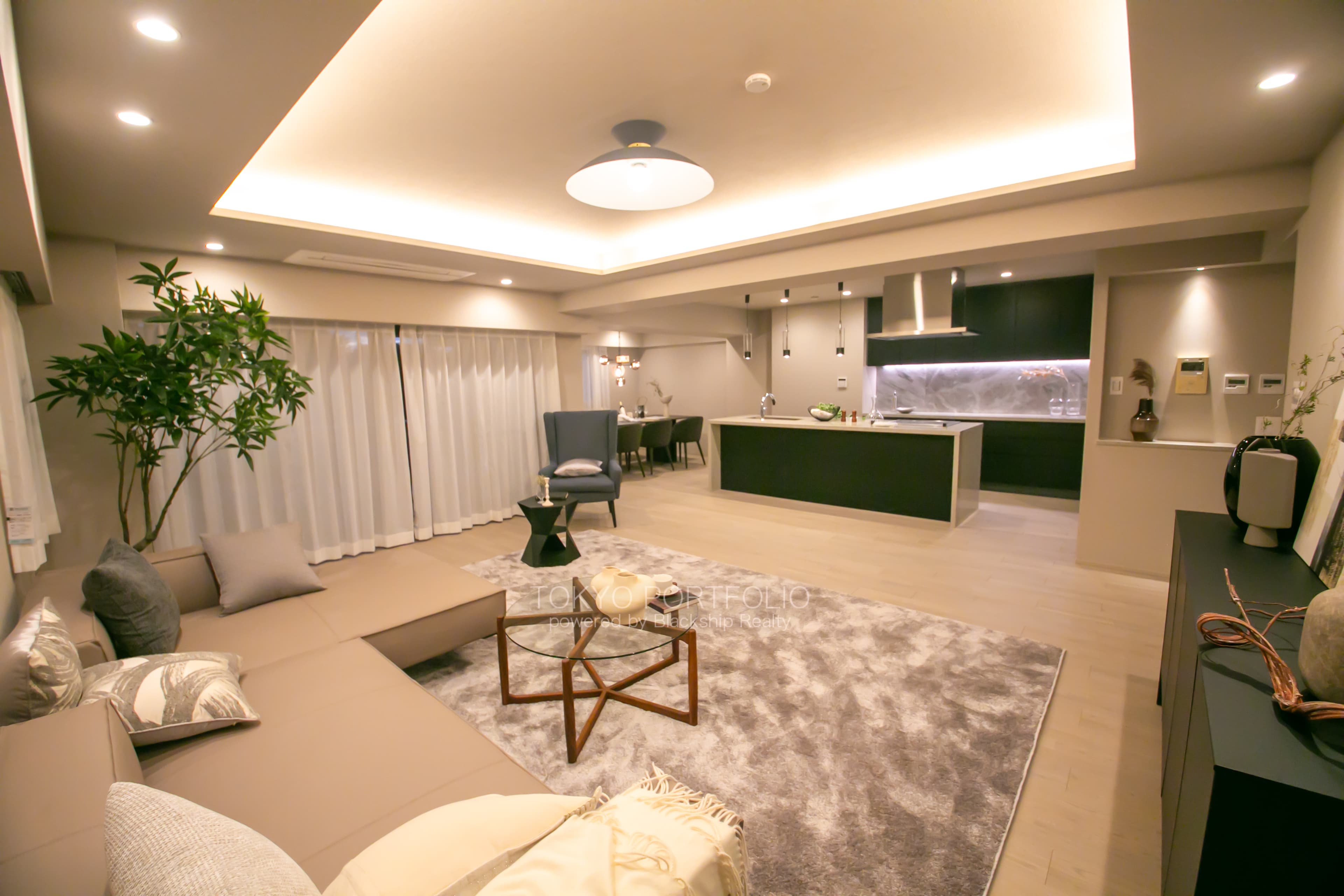 Wistaria Motoazabu3.JPG