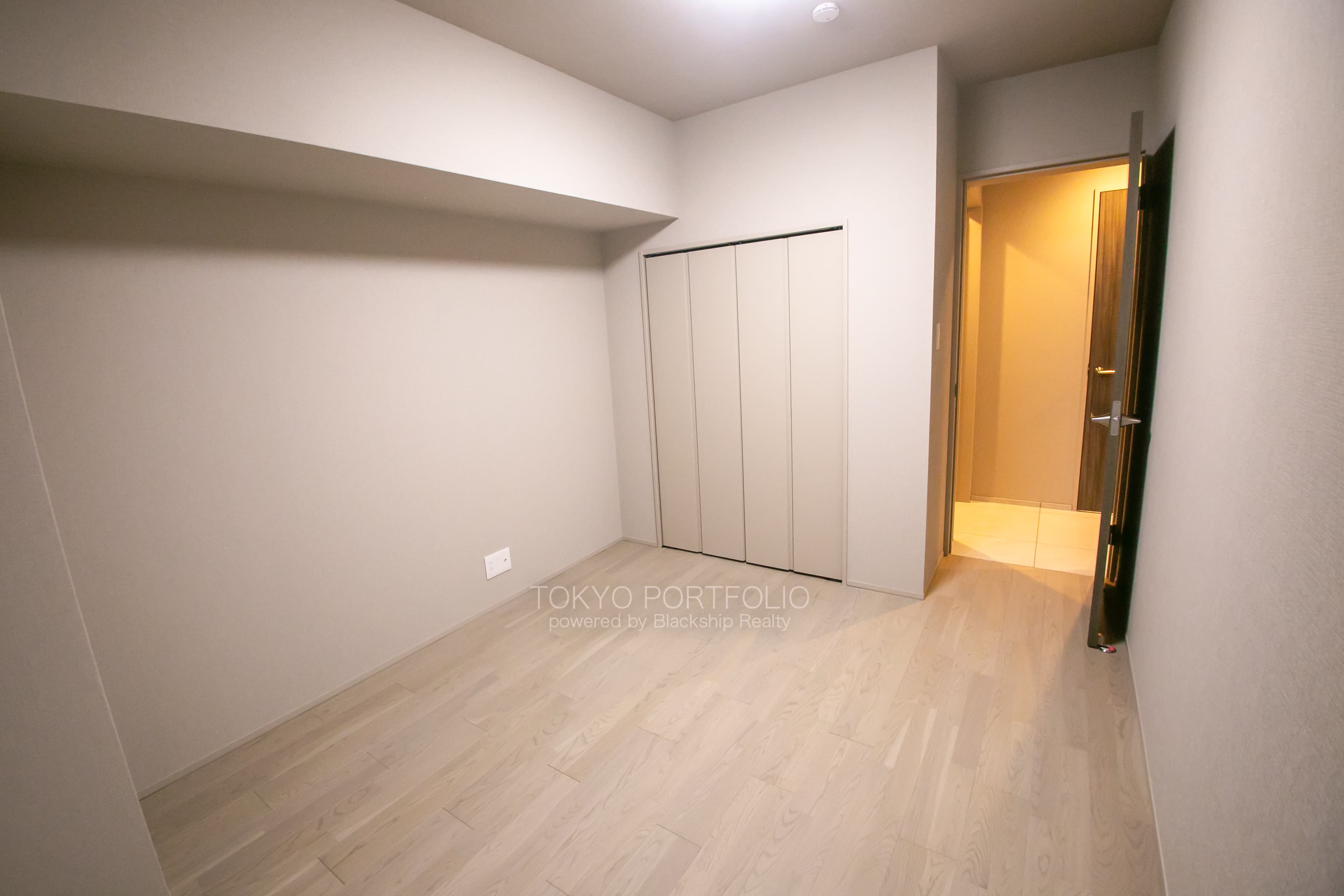 Wistaria Motoazabu17.JPG