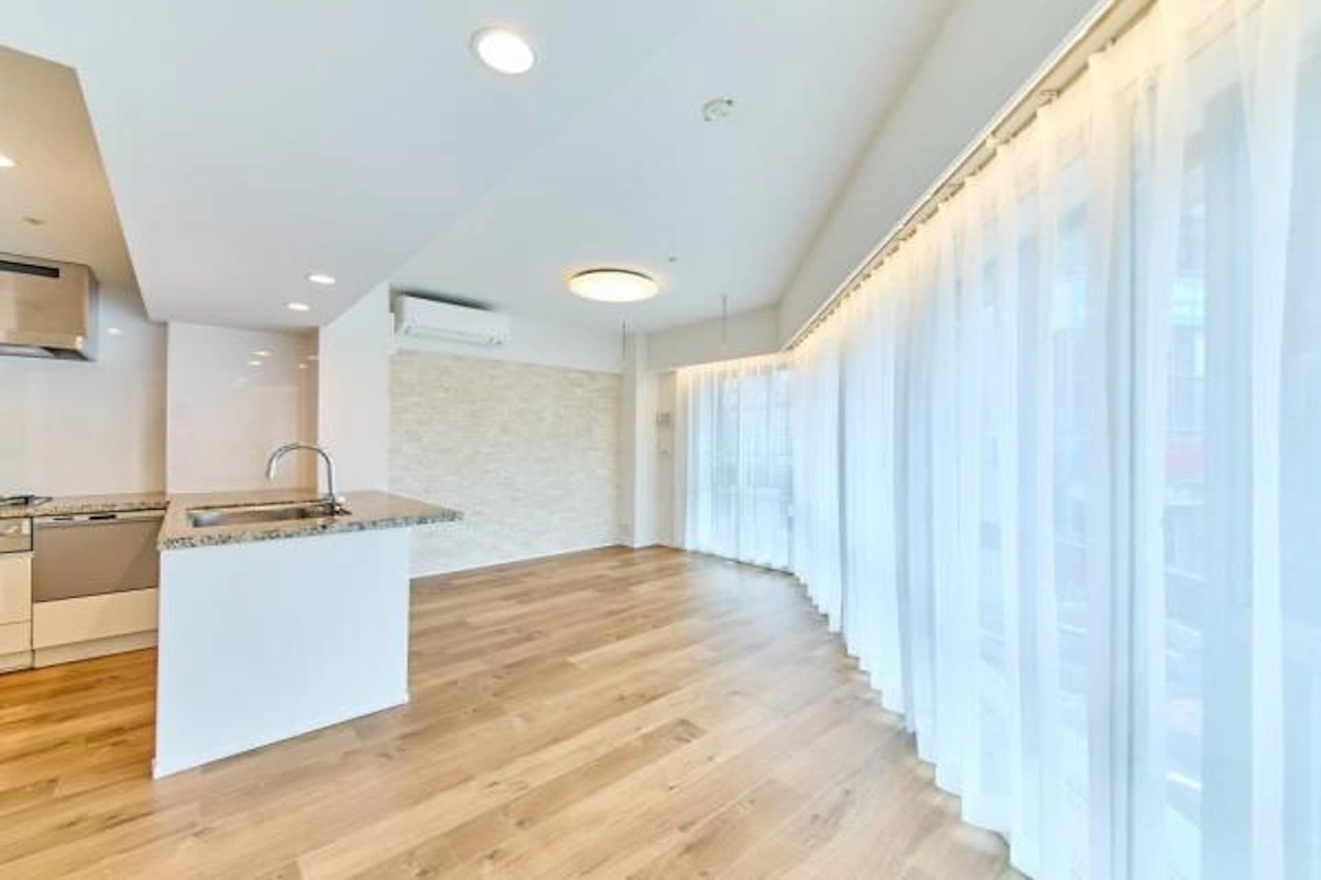 Brands Himonya 3-chome4.jpg