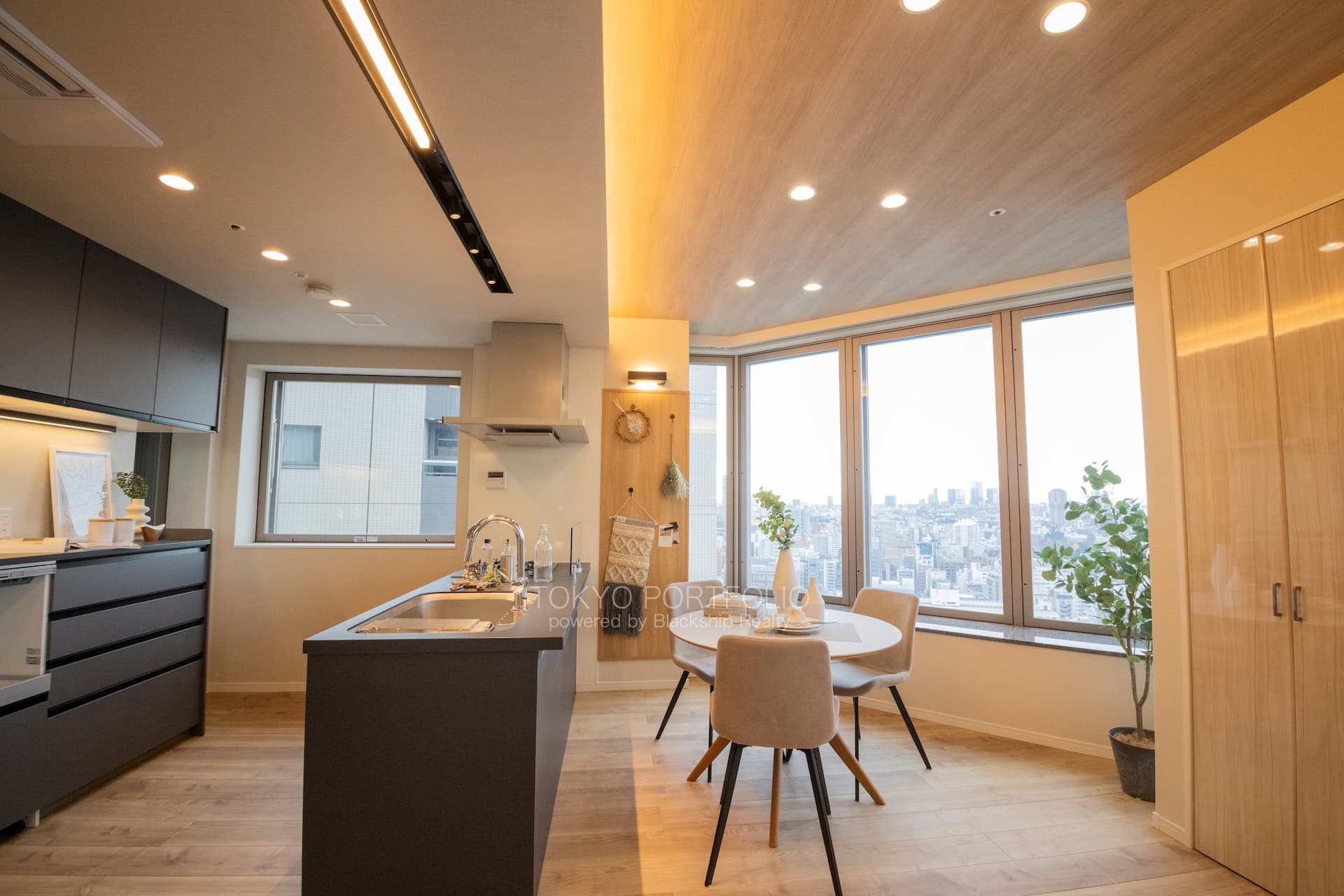 カテリーナ三田タワースイートE 2808-10.JPG