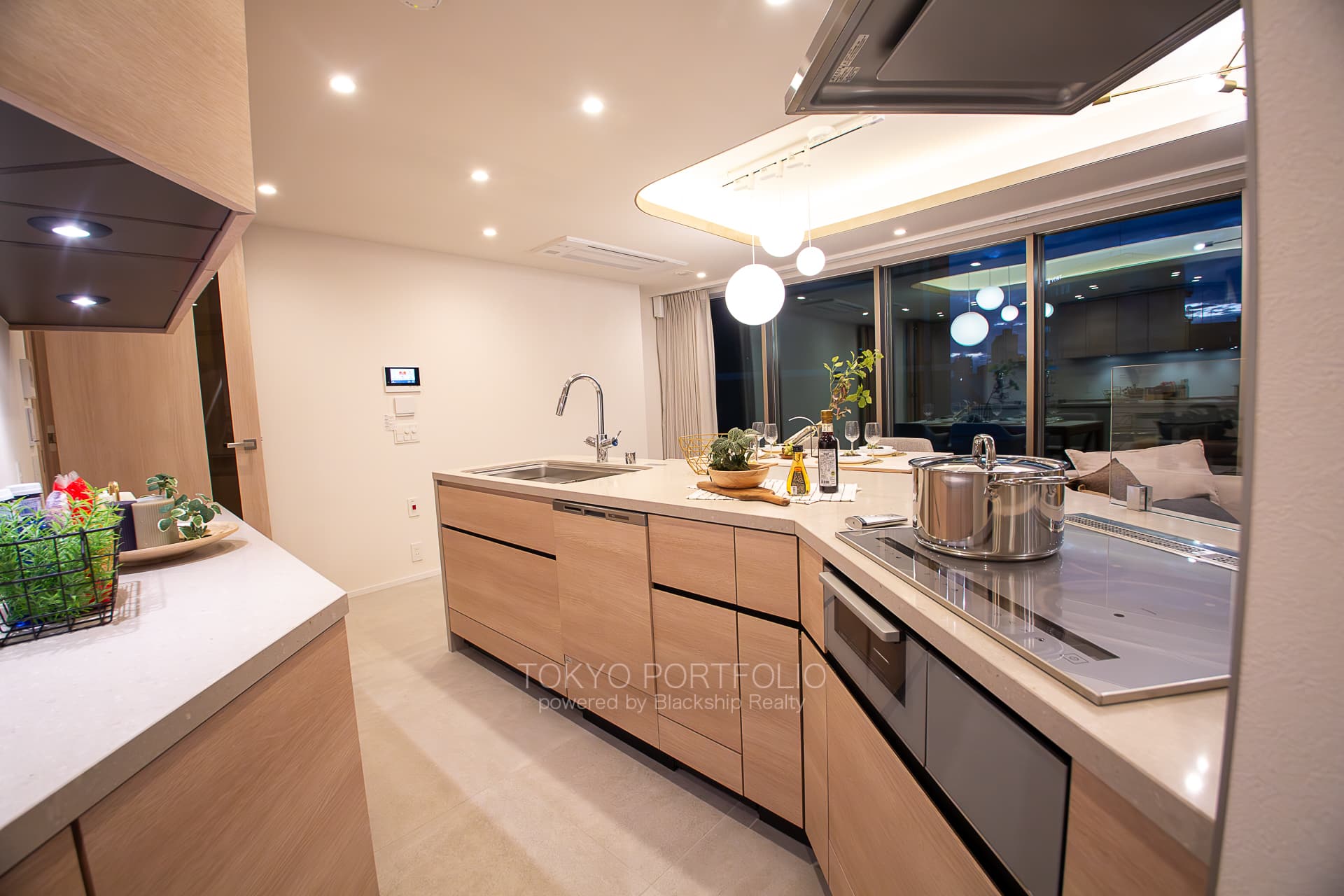 PARK COURT KITAAOYAMA402-9.jpg