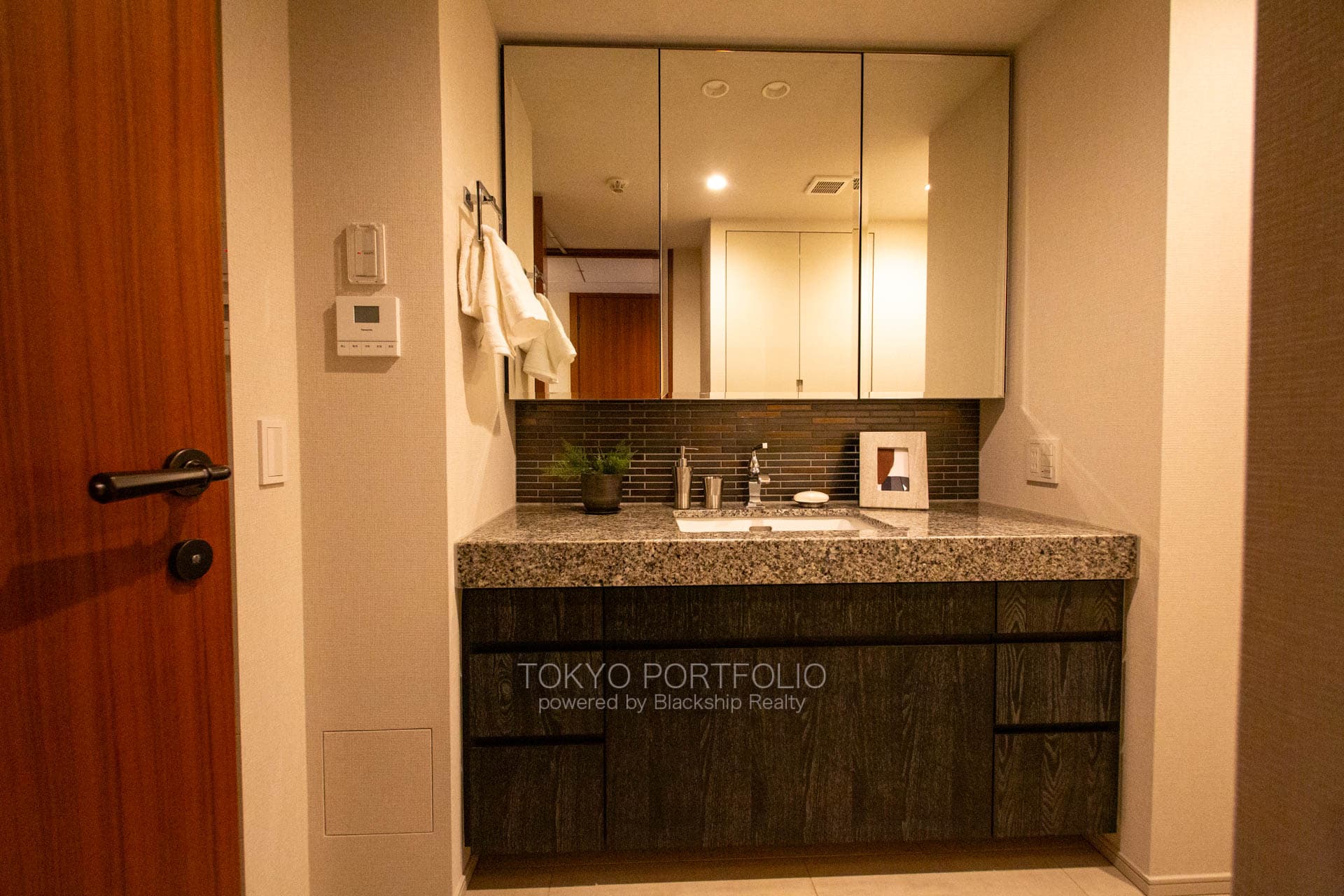 The Parkhouse Gran Minami-Aoyama Takagi-cho204-4.jpg