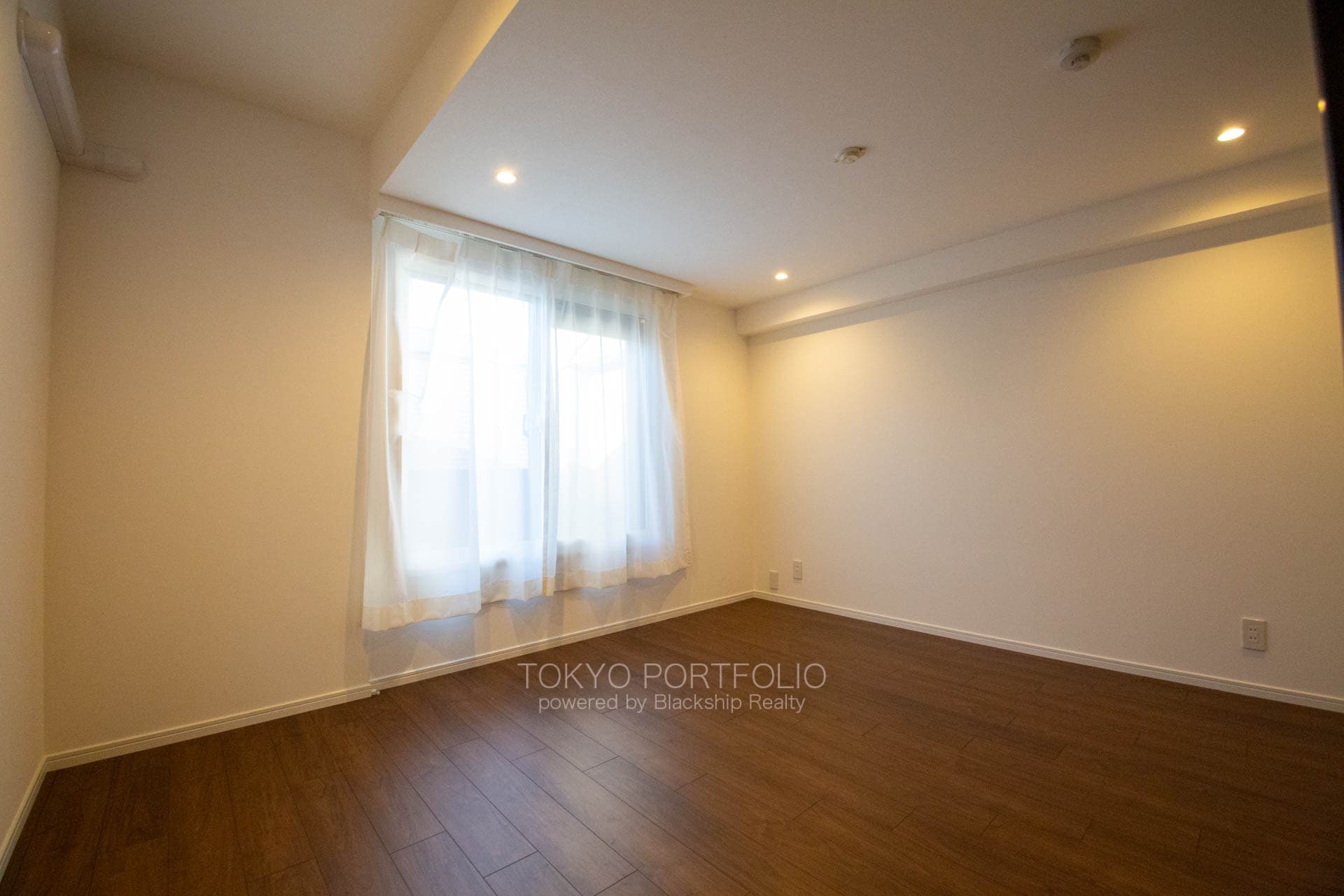 Mita Seifu Garden 404-10.jpg