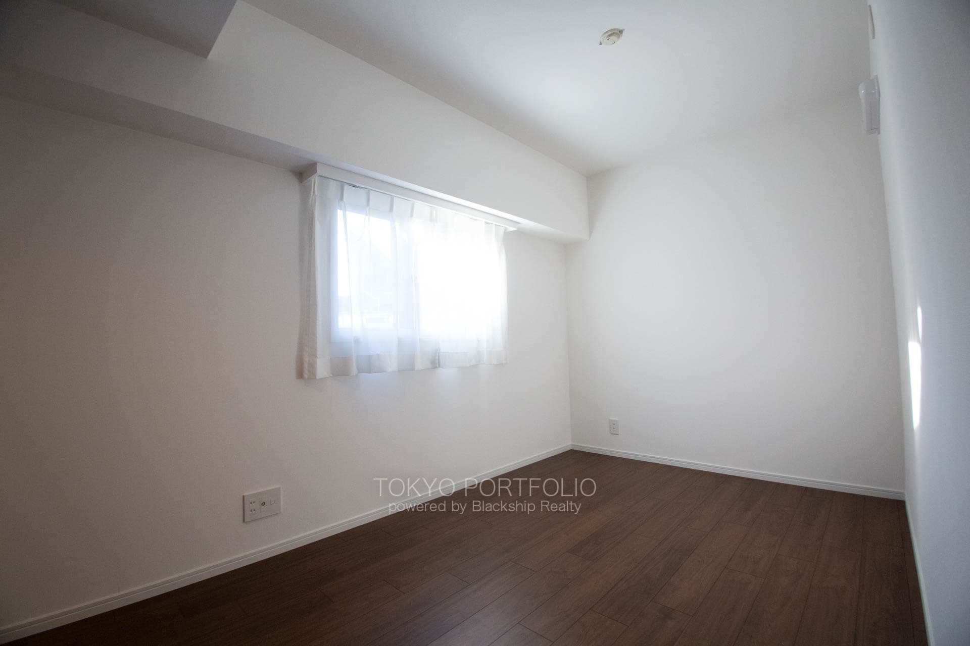 Mita Seifu Garden 404-11.jpg