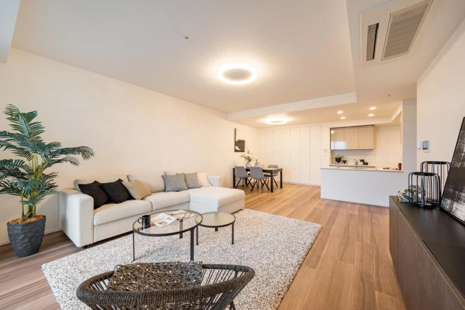 Park Tower Kachidoki South7.jpg