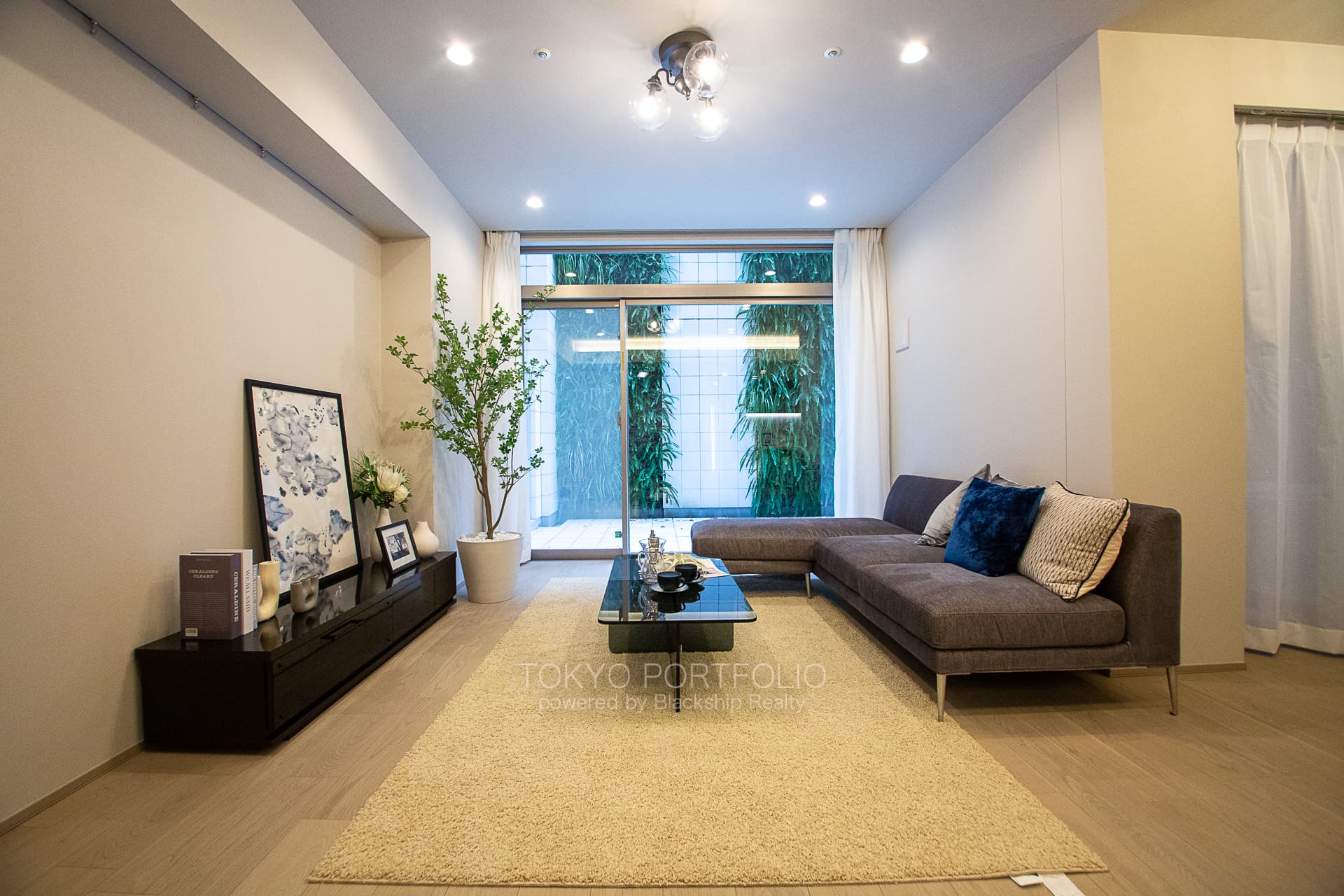 MidGardenAkasak Hikawa109_-16.jpg